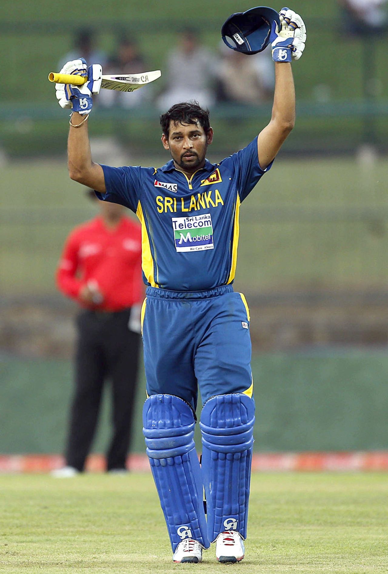 Tillakaratne Dilshan celebrates his century, Sri Lanka v Bangladesh, 3rd ODI, Pallekele, March 28, 2013
