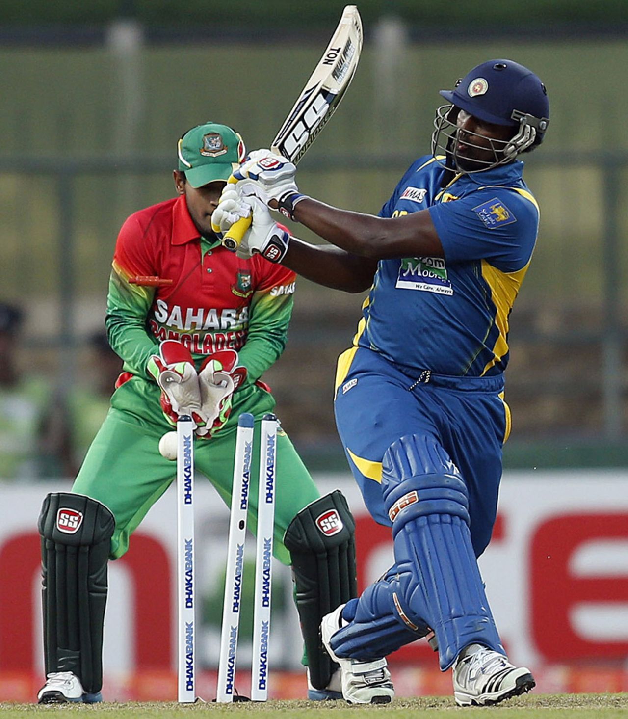 Thisara Perera is bowled for 4, Sri Lanka v Bangladesh, 3rd ODI, Pallekele, March 28, 2013