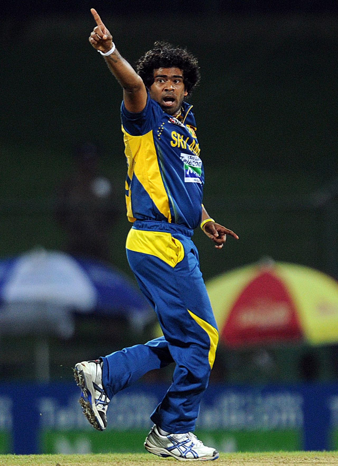 Lasith Malinga appeals, Sri Lanka v Bangladesh, 3rd ODI, Pallekele, March 28, 2013