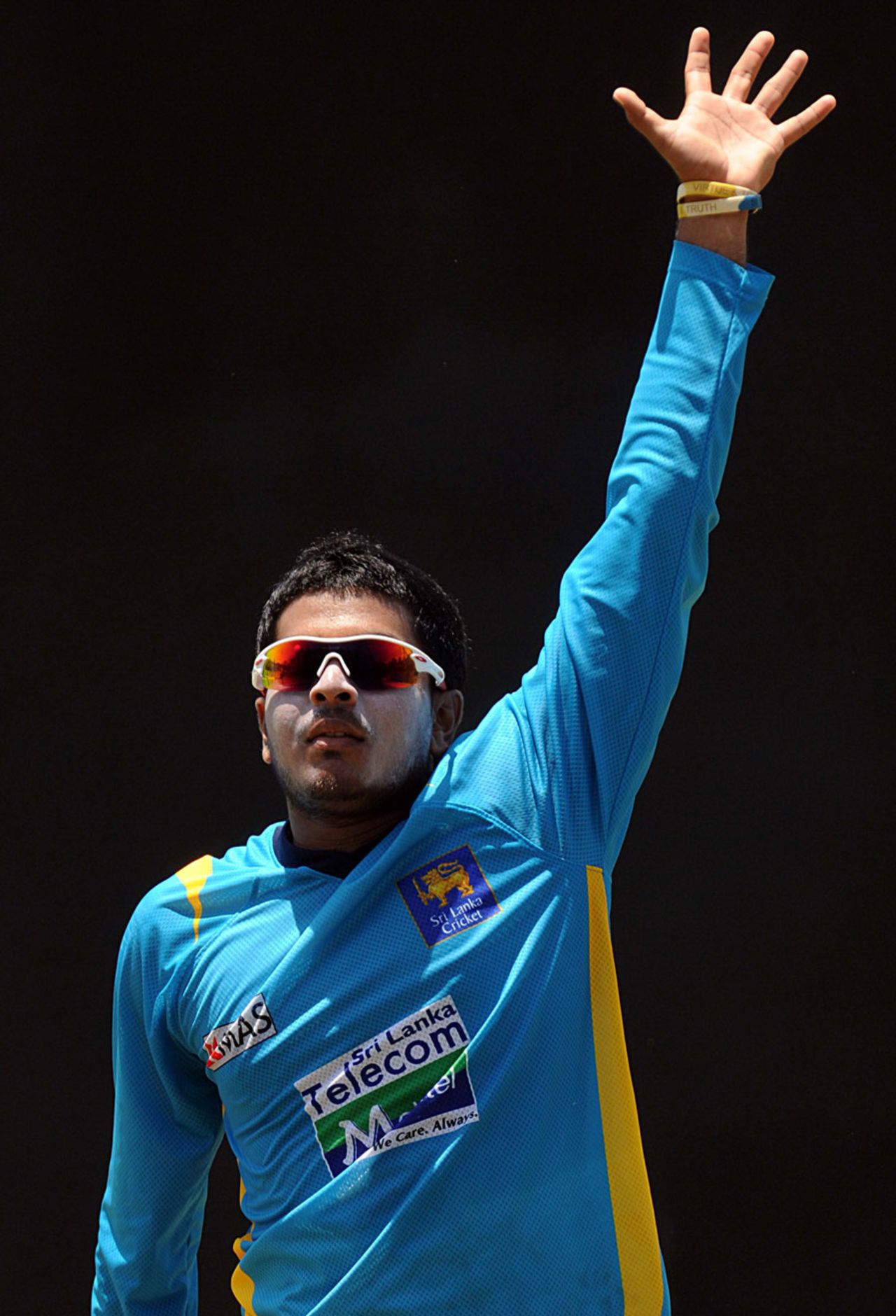 Angelo Perera trains during a practice session in Pallekele before the T20 match between Sri Lanka and Bangladesh, March 30, 2013