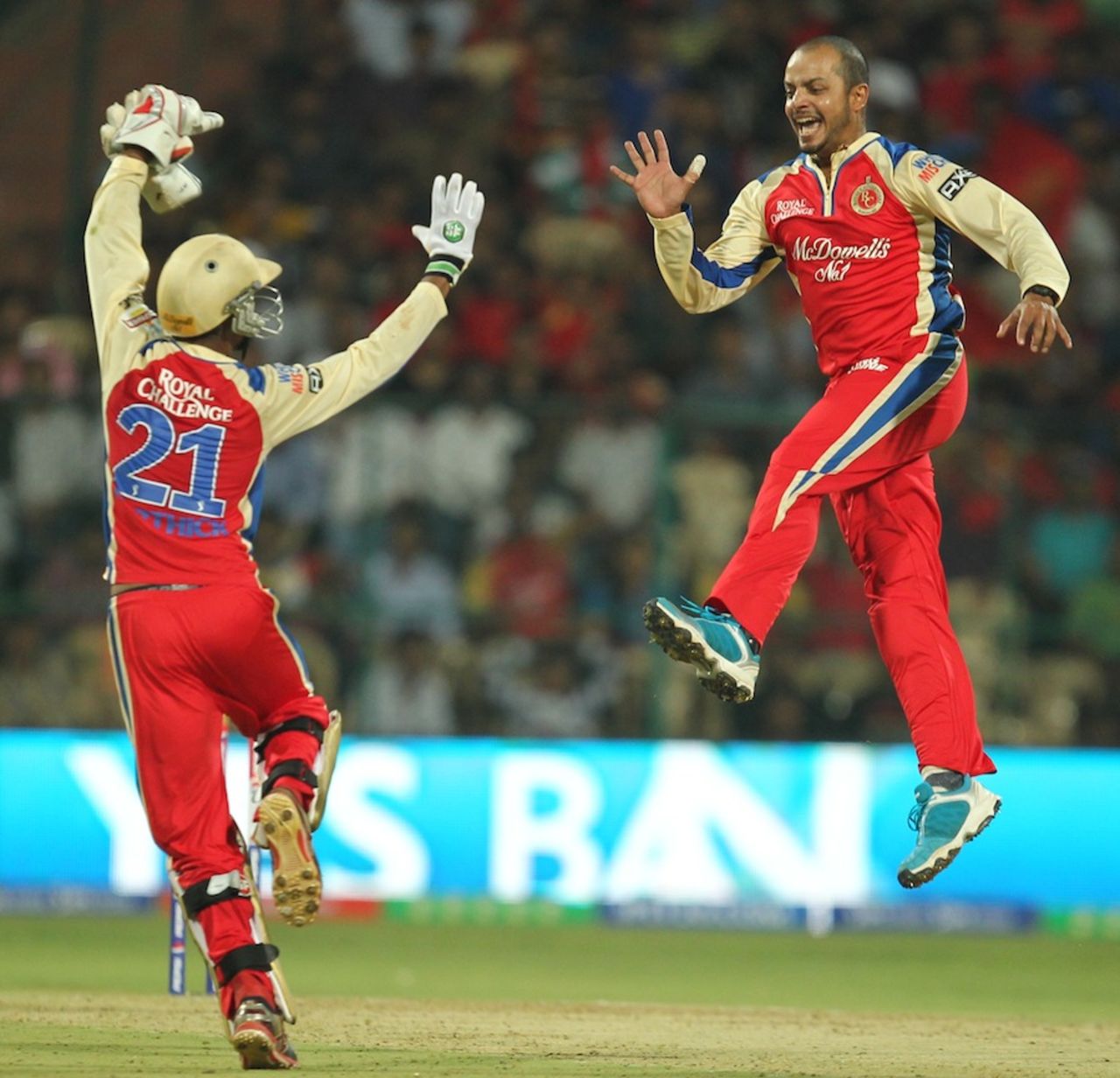A jubilant Murali Kartik celebrates the wicket of Ricky Ponting, Royal Challengers Bangalore v Mumbai Indians, IPL, Bangalore, April 4, 2013