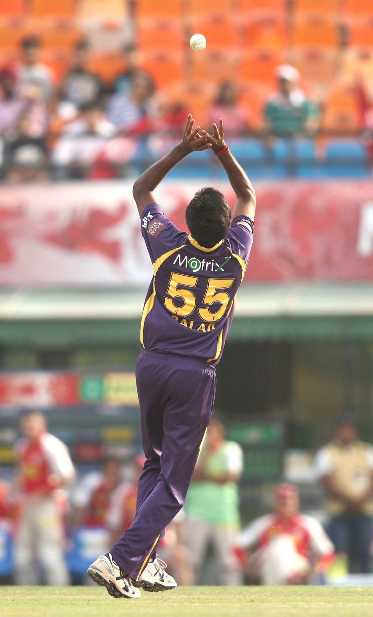 L Balaji took a catch off his own bowling to dismiss Manan Vohra, Kings Xi Punjab v Kolkata Knight Riders, IPL 2013, Mohali, April 16, 2013
