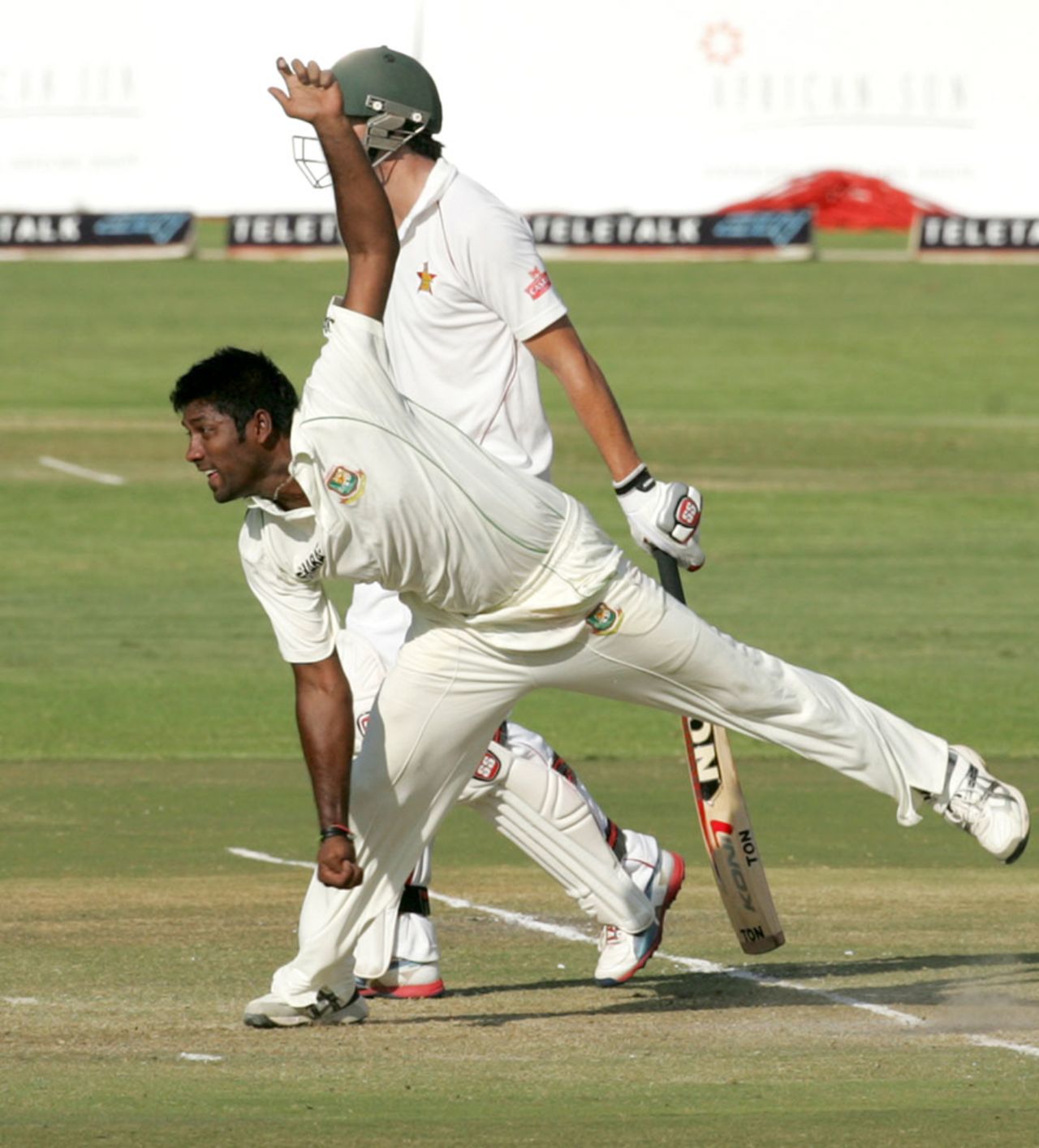 Robiul Islam sends down a ball, Zimbabwe v Bangladesh, 1st Test, 3rd day, Harare, April 19, 2013