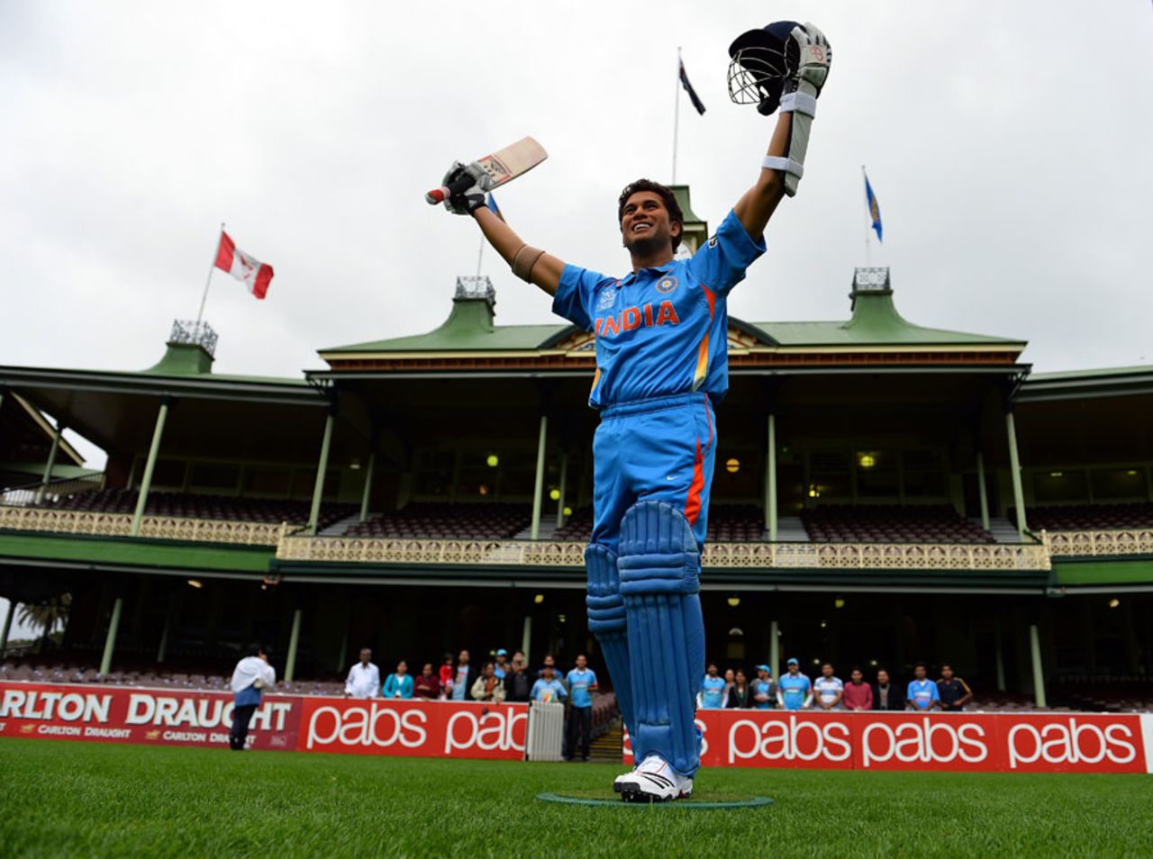 Sachin Tendulkar's wax statue is unveiled at the Sydney Cricket Ground, April 20