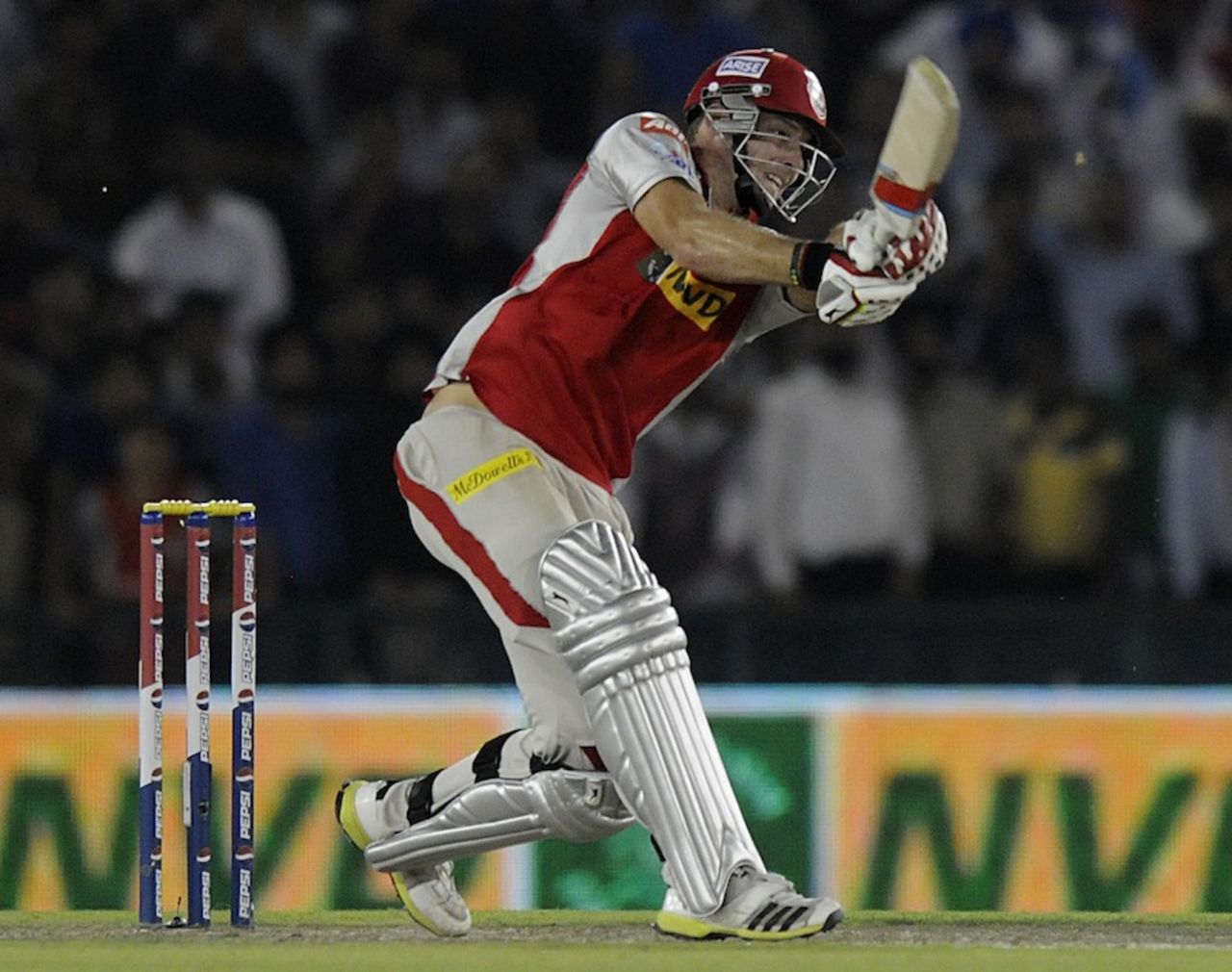 David Miller scored 80 off 41 balls, Kings XI Punjab v Pune Warriors, IPL, Mohali, April 21, 2013