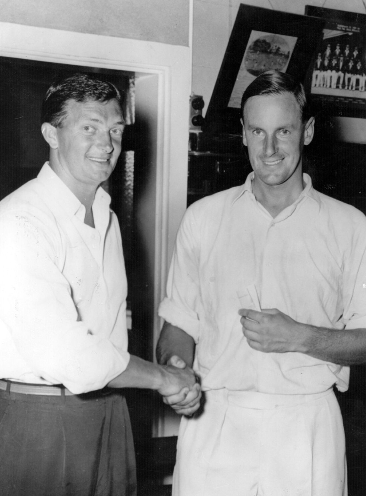 Australian captain Richie Benaud shakes hands with England captain Peter May after Australia regained the Ashes, Australia v England, 4th Test, Adelaide, 6th day, February 5, 1959