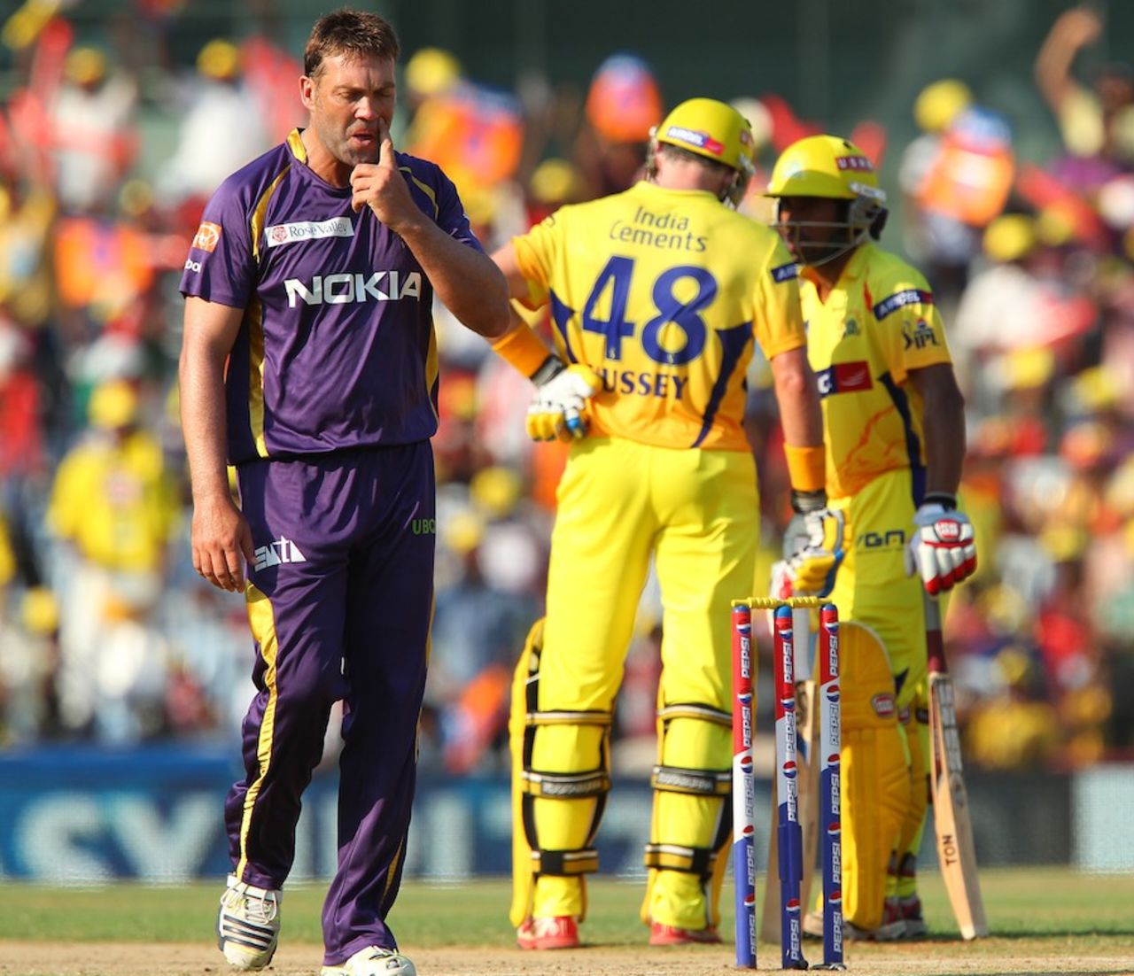 Jacques Kallis conceded 32 in his first two overs, Chennai Super Kings v Kolkata Knight Riders, IPL, Chennai, April 28, 2013