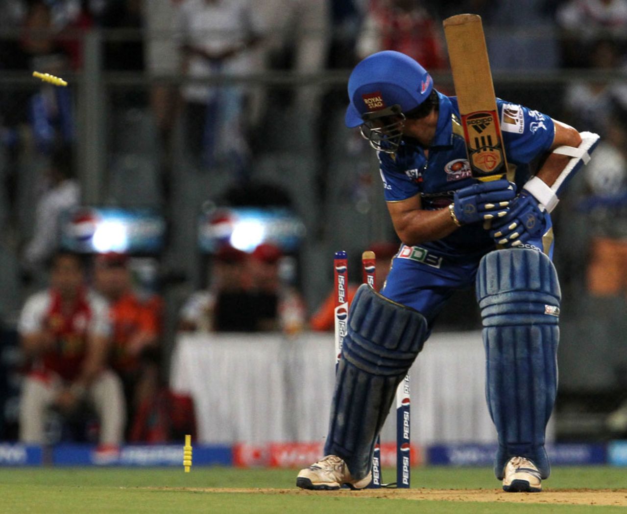 Sachin Tendulkar was bowled by Praveen Kumar, Mumbai Indians v Kings XI Punjab, IPL 2013, Mumbai, April 29, 2013
