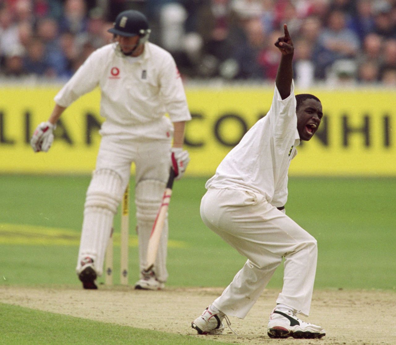Mluleki Nkala unsuccessfully appeals for Mike Atherton's wicket, England v Zimbabwe, 2nd Test, Trent Bridge, 5th day, June 5, 2000