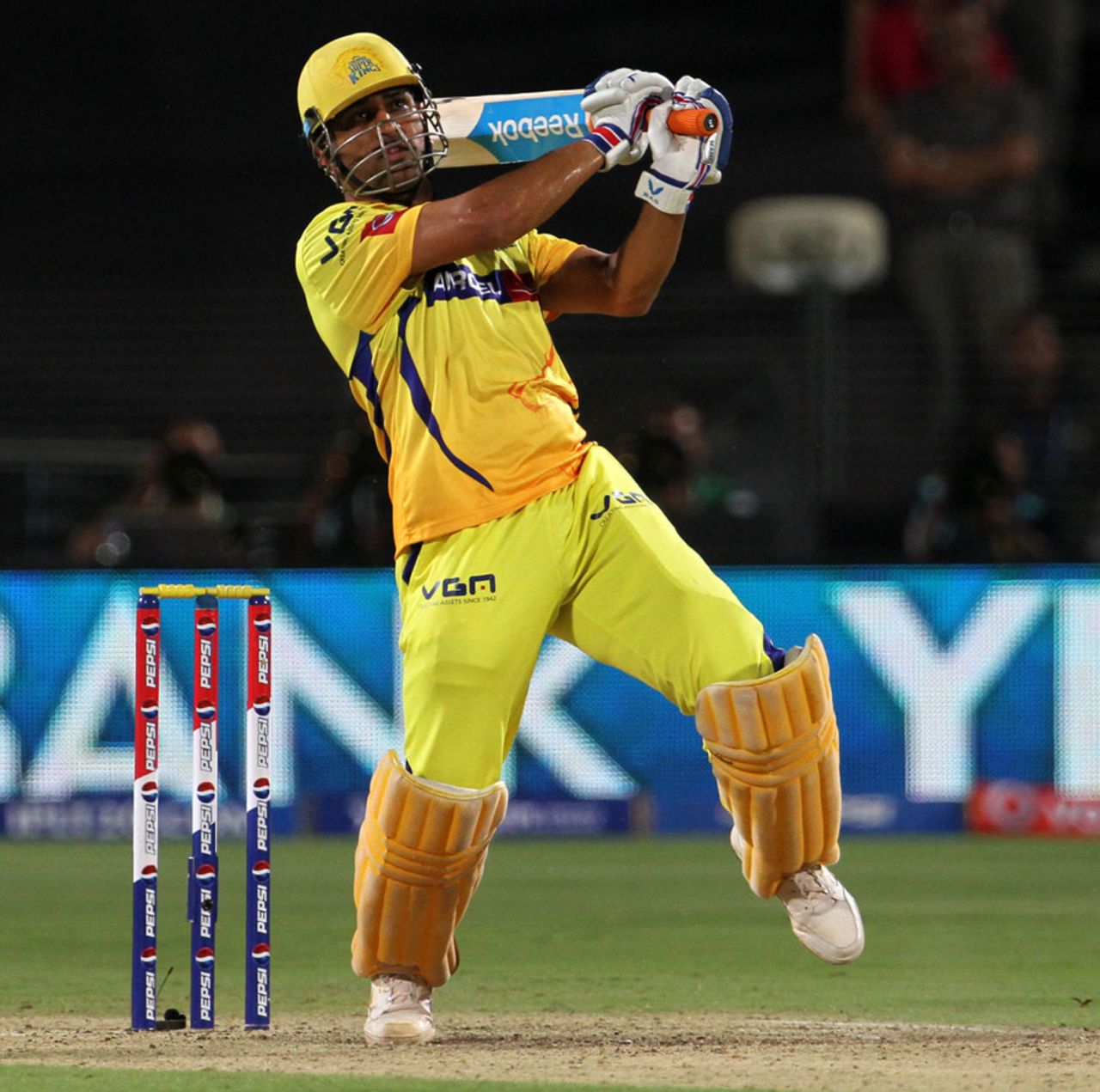 MS Dhoni hits one out of the screws, Pune Warriors v Chennai Super Kings, IPL, Pune, April 30, 2013