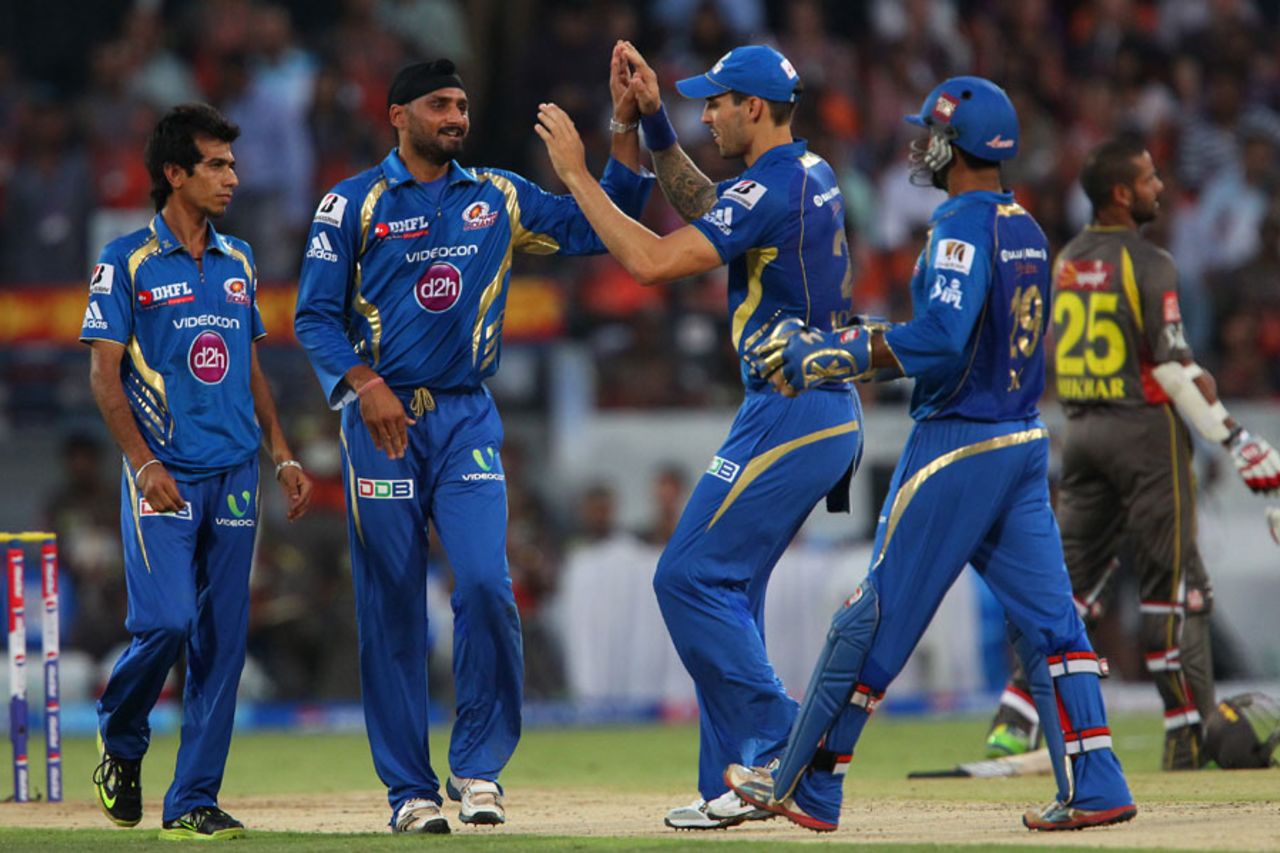 Harbhajan Singh celebrates a wicket with team mates, Sunrisers Hyderabad v Mumbai Indians, IPL, Hyderabad, May 1, 2013