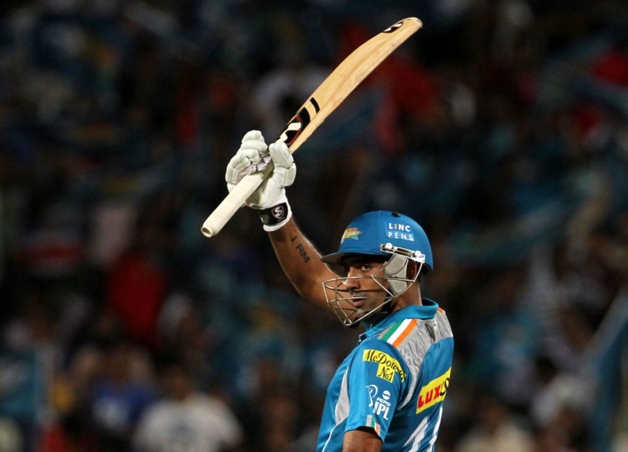 Robin Uthappa slammed a 45-ball 75, Pune Warriors v Royal Challengers Bangalore, IPL 2013, Pune, May 2, 2013