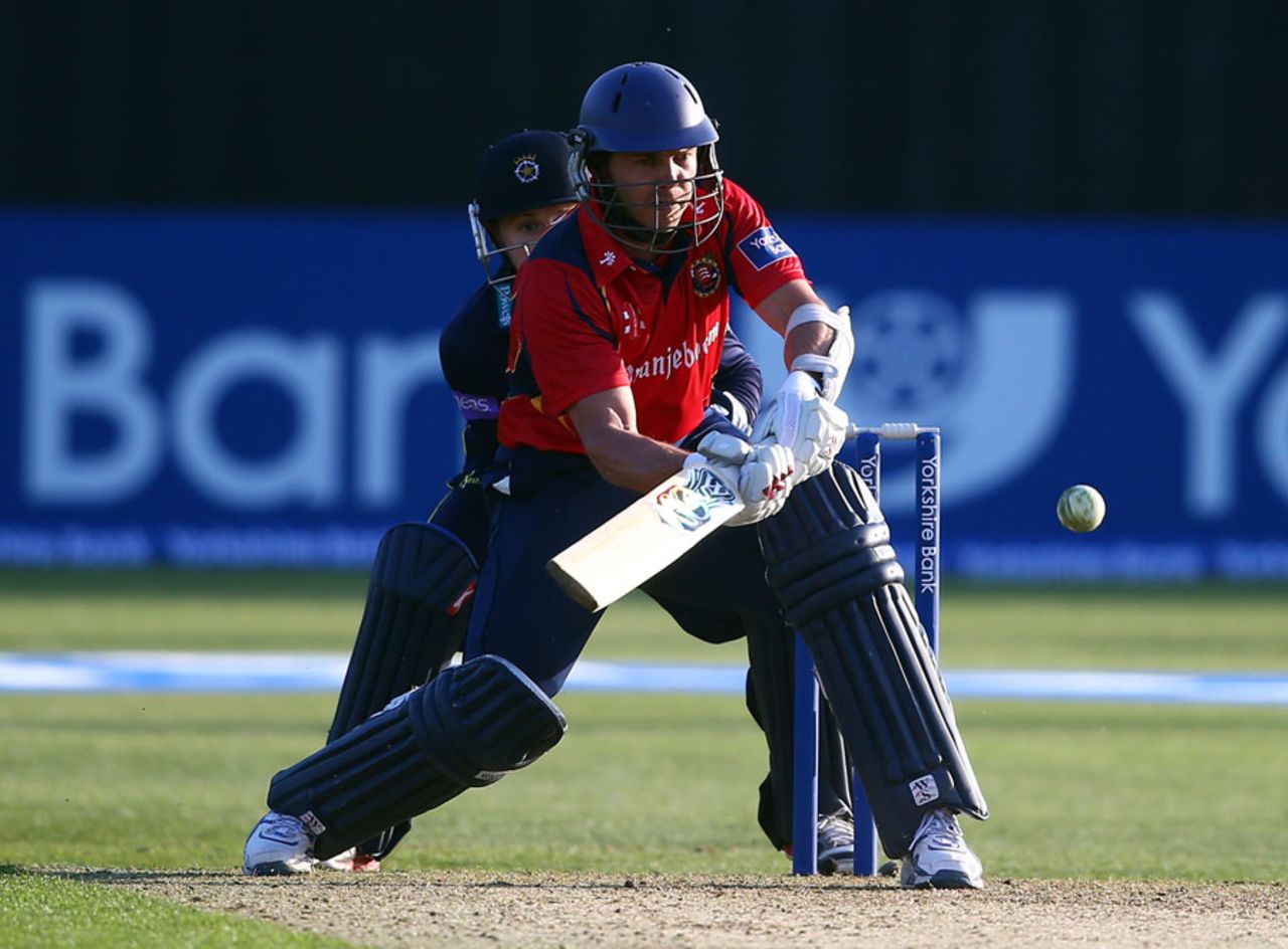 Greg Smith was enterprising in his quickfire 47, Essex v Hampshire, YB40 Group B, Chelmsford, May 3, 2012