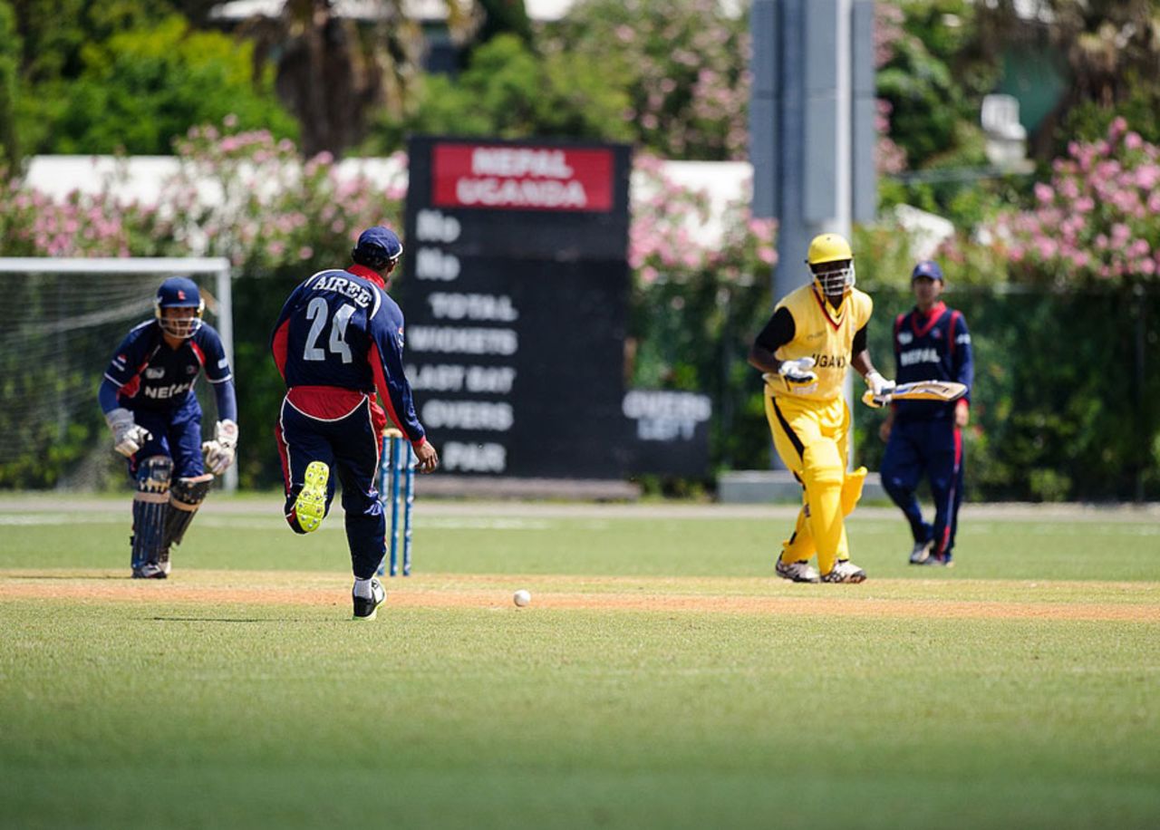 Pradeep Airee runs in to field the ball, Nepal v Uganda, World Cricket League Division 3, final, Hamilton, May 5, 2013