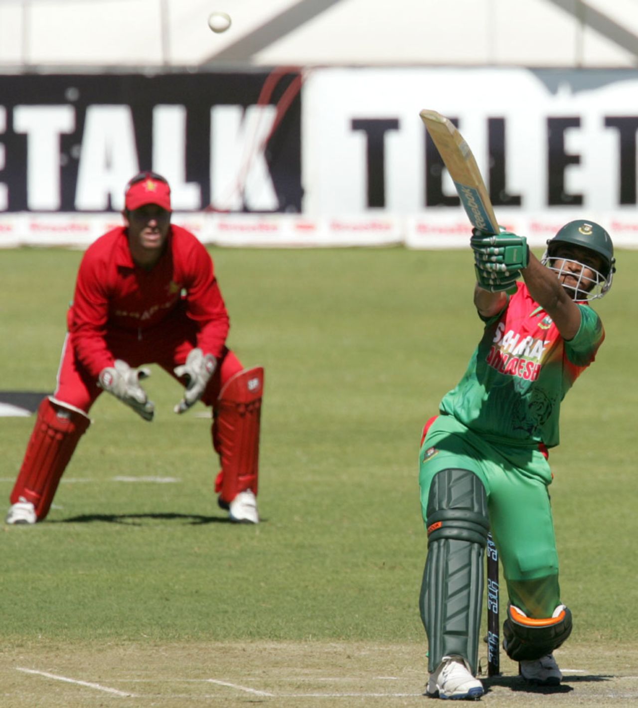 Shakib Al Hasan hits out, Zimbabwe v Bangladesh, 3rd ODI, Bulawayo, May 8, 2013