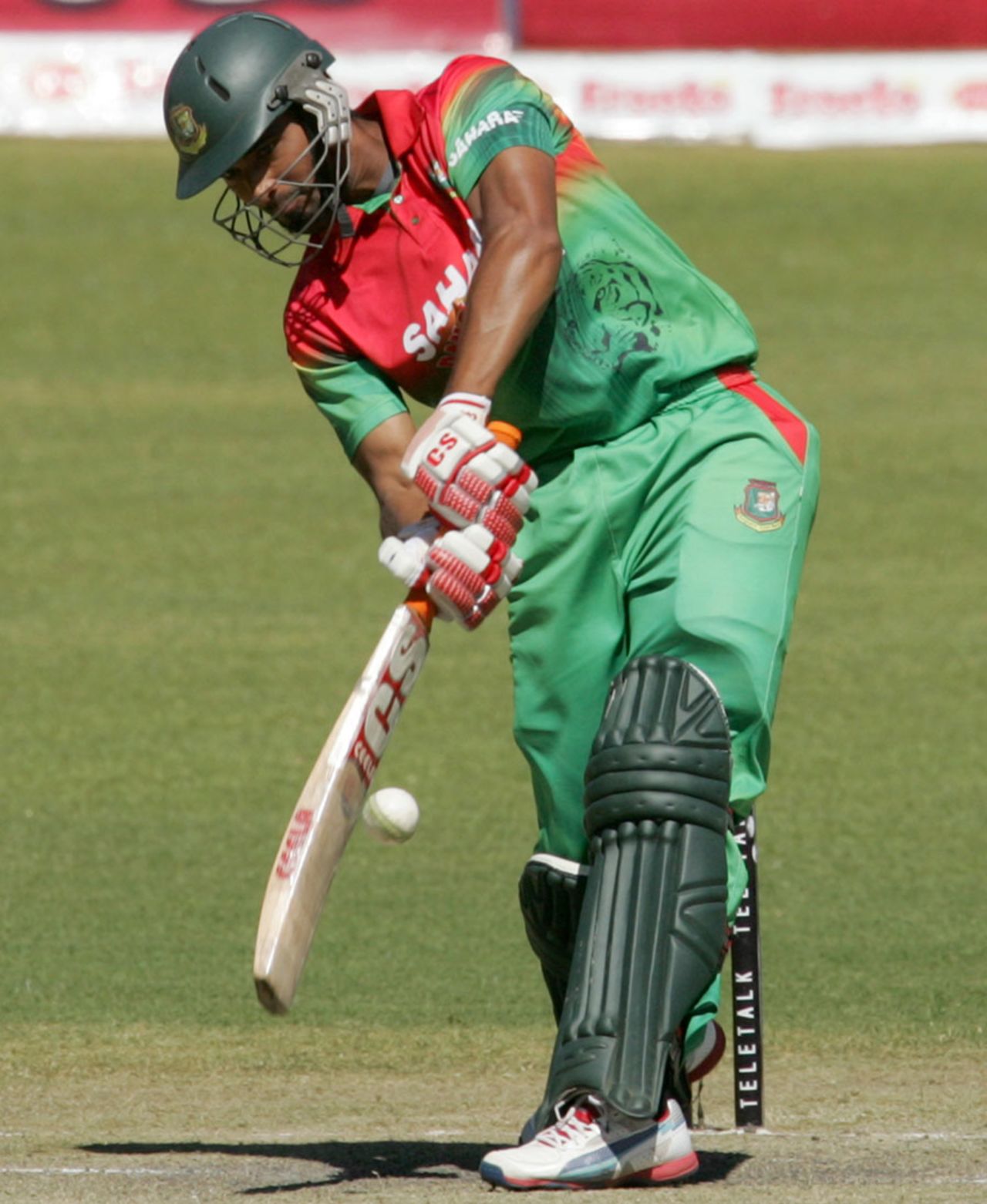 Mahmudullah about to play a glance, Zimbabwe v Bangladesh, 3rd ODI, Bulawayo, May 8, 2013