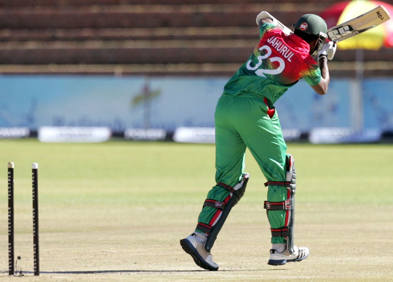 Jahural Islam has his middle stump flattened, Zimbabwe v Bangladesh, 3rd ODI, Bulawayo, May 8, 2013