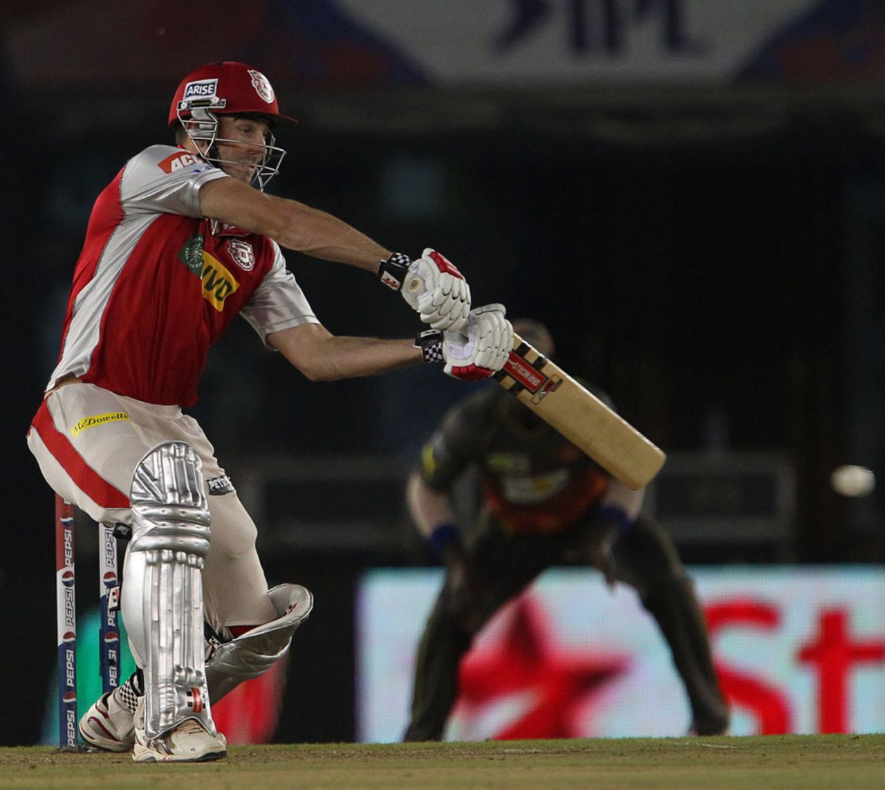 Shaun Marsh hits one square, Kings XI Punjab v Sunrisers Hyderabad, IPL, Mohali, May 11, 2013