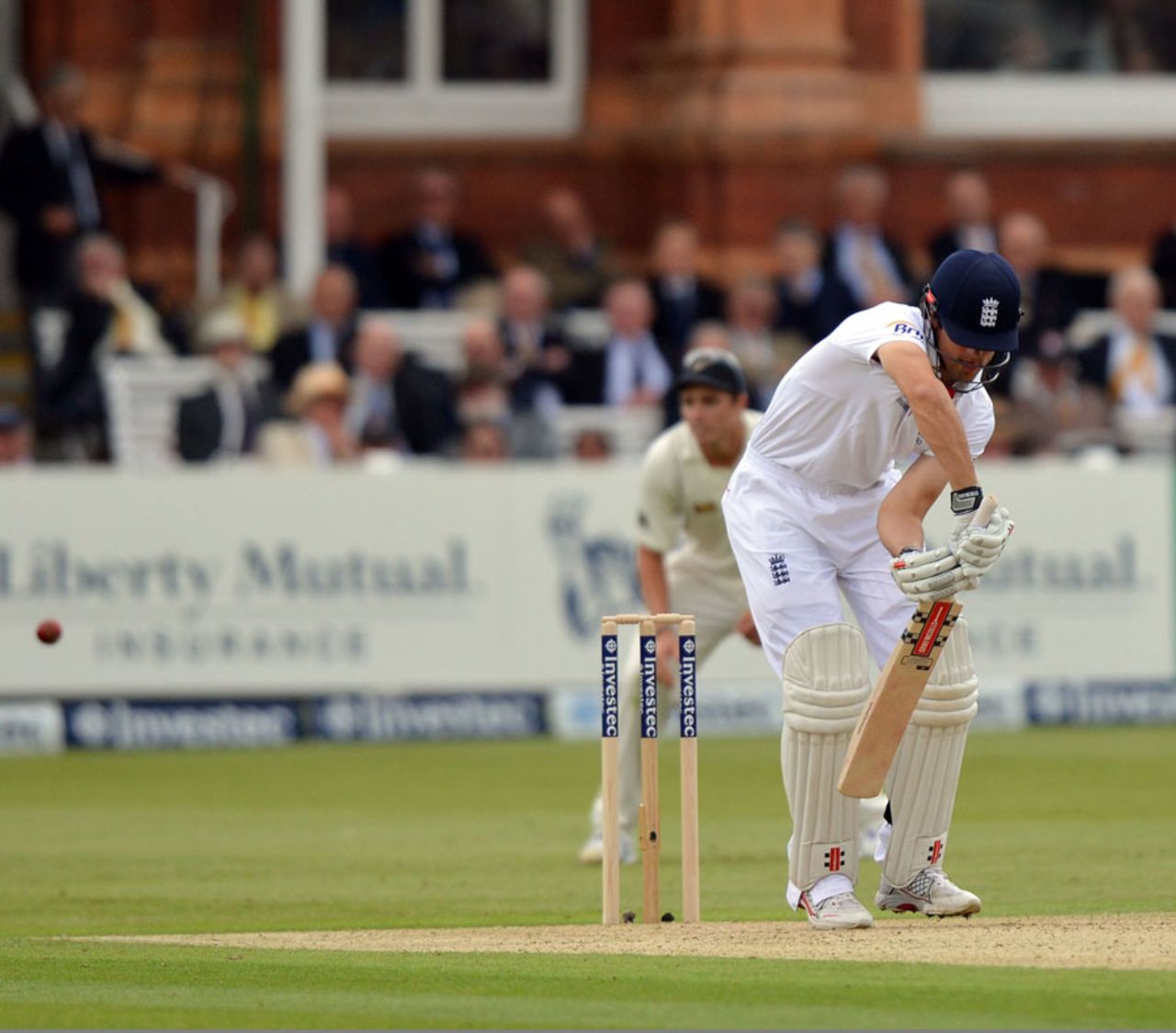 Alastair Cook edges Trent Boult behind, England v New Zealand, 1st Investec Test, Lord's, 1st day, May 16, 2013