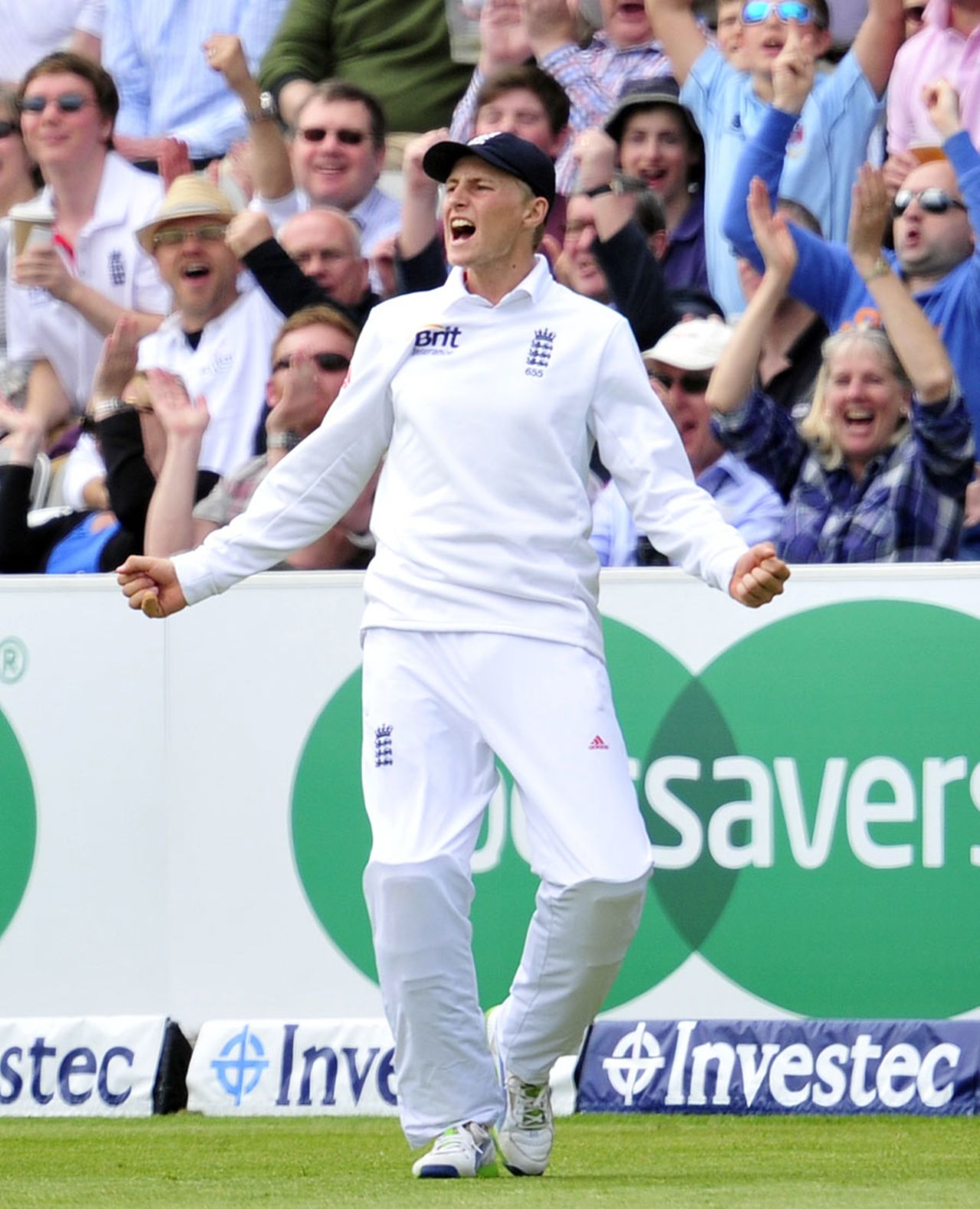 Joe Root roars after catching Tim Southee on the boundary, England v New Zealand, 1st Investec Test, Lord's, 4th day, May 19, 2013