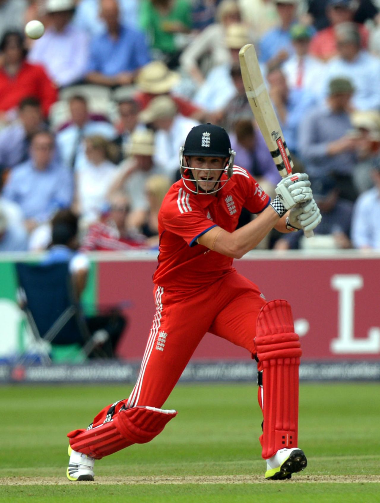 Chris Woakes played steadily for 36, England v New Zealand, 1st ODI, Lord's, May 31, 2013