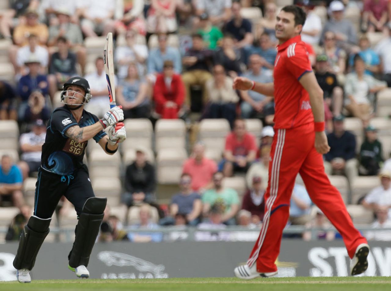 Brendon McCullum hits out as James Anderson looks on, England v New Zealand, 2nd ODI, Ageas Bowl, June 2, 2013