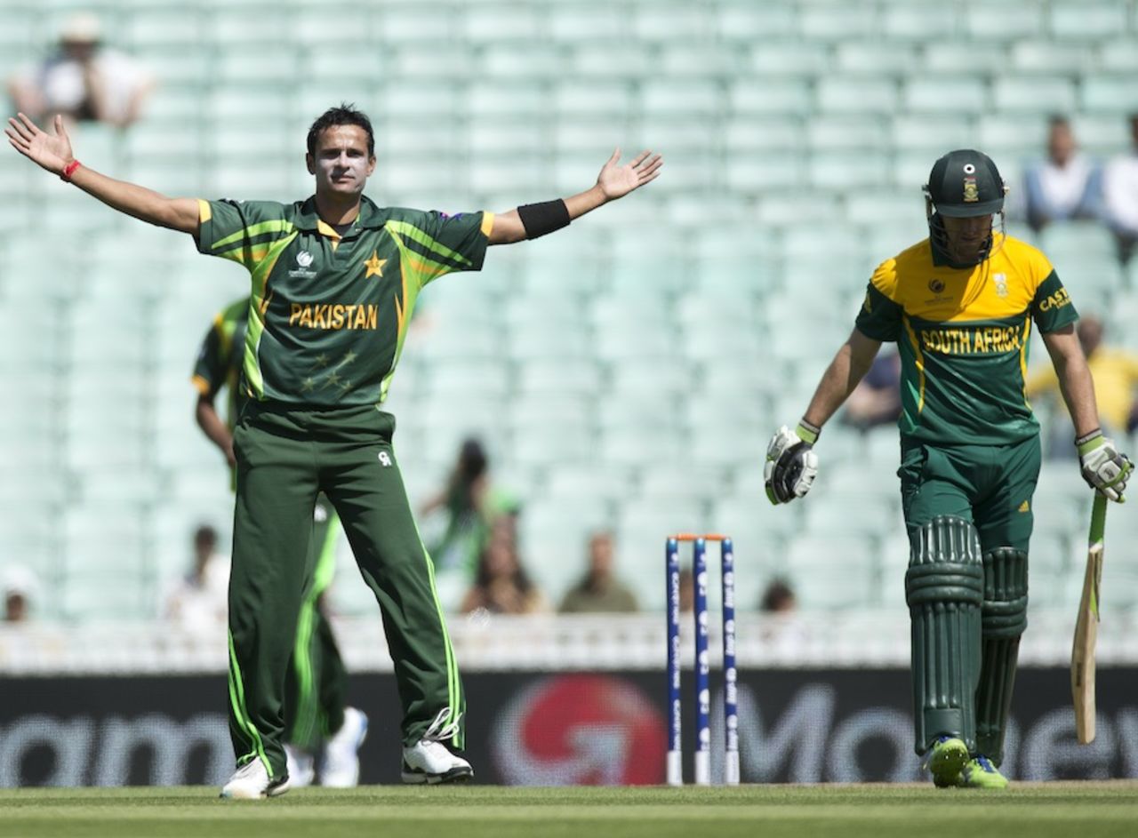 Asad Ali took the big wicket of AB de Villiers, Pakistan v South Africa, Champions Trophy warm-up, The Oval, June 3, 2013