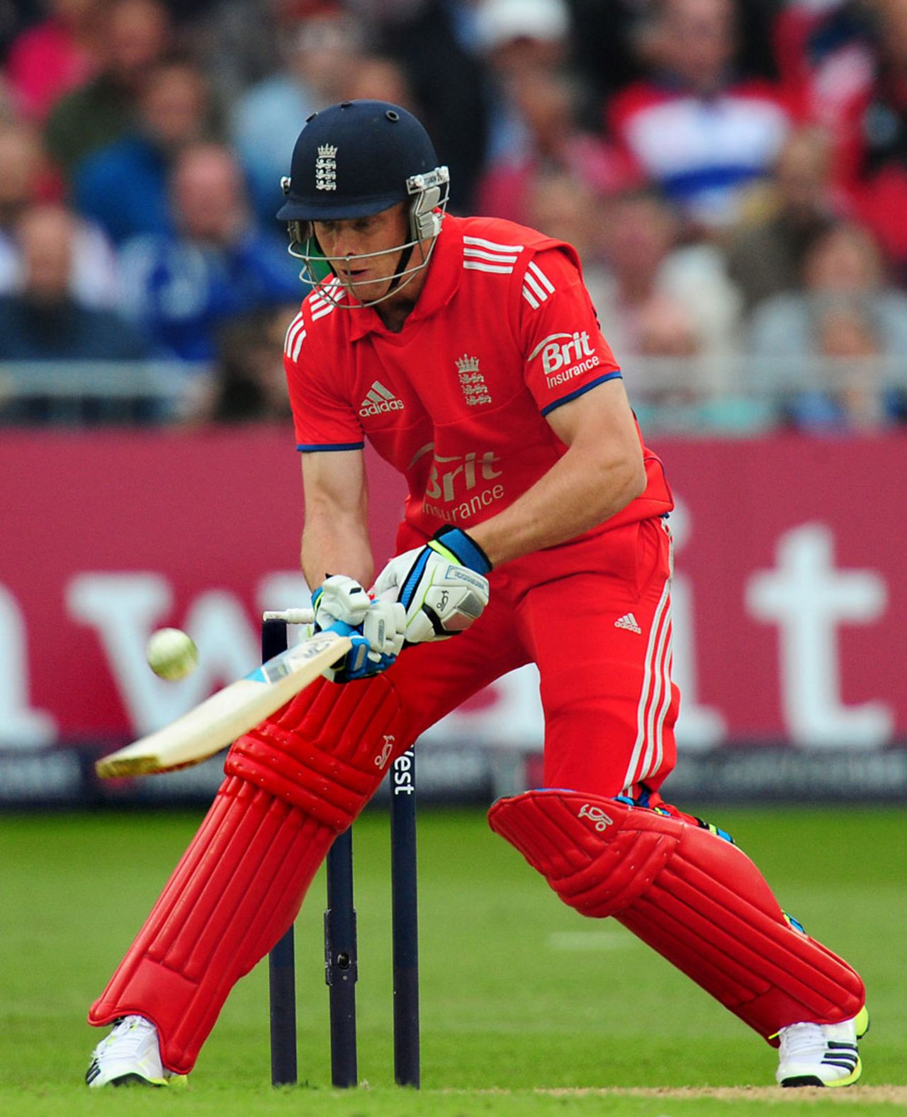 Jos Buttler played an audacious reverse-ramp, England v New Zealand, 2nd ODI, Trent Bridge, June 5, 2013
