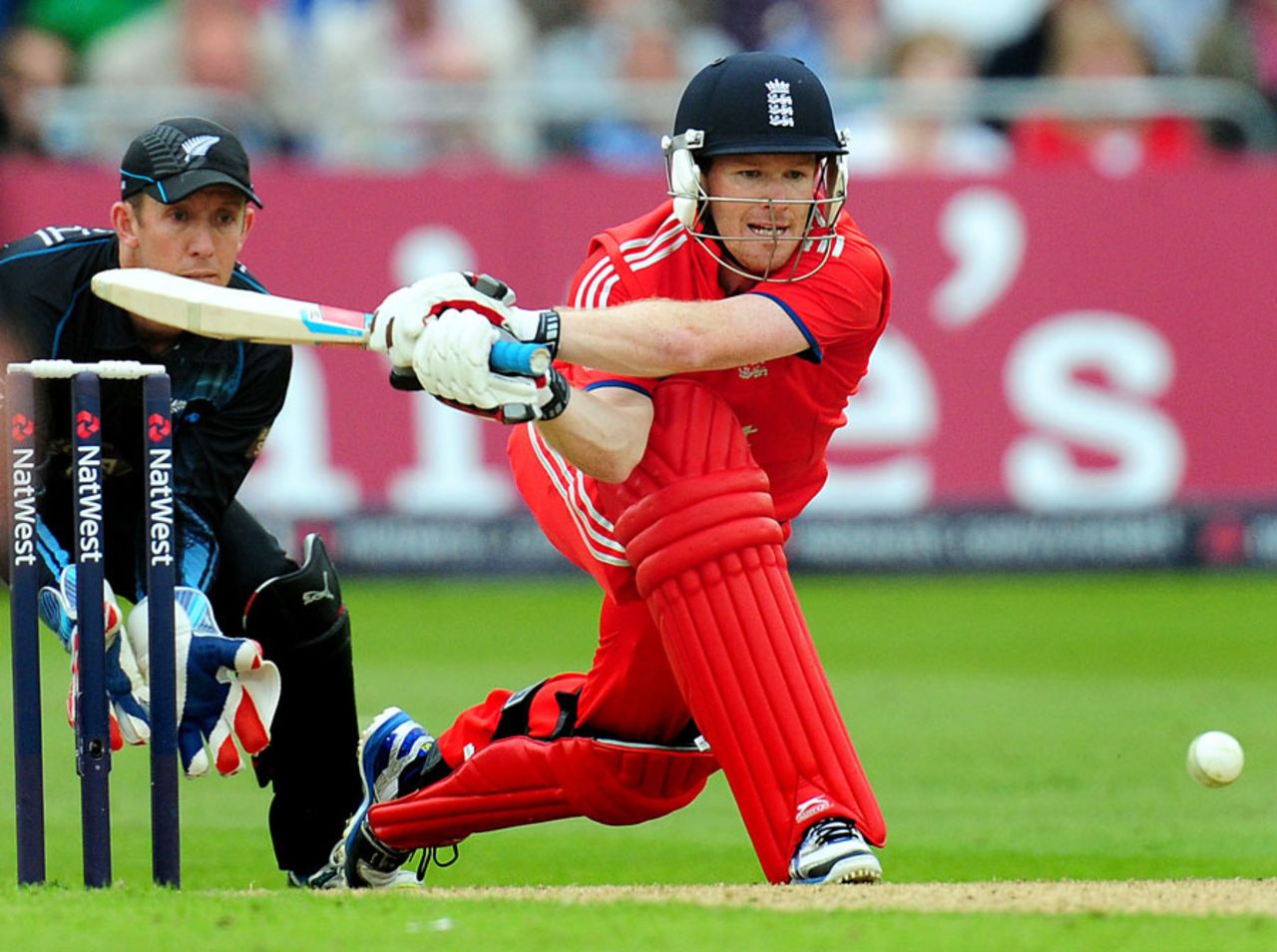 Eoin Morgan made 49 from 40 balls, England v New Zealand, 2nd ODI, Trent Bridge, June 5, 2013