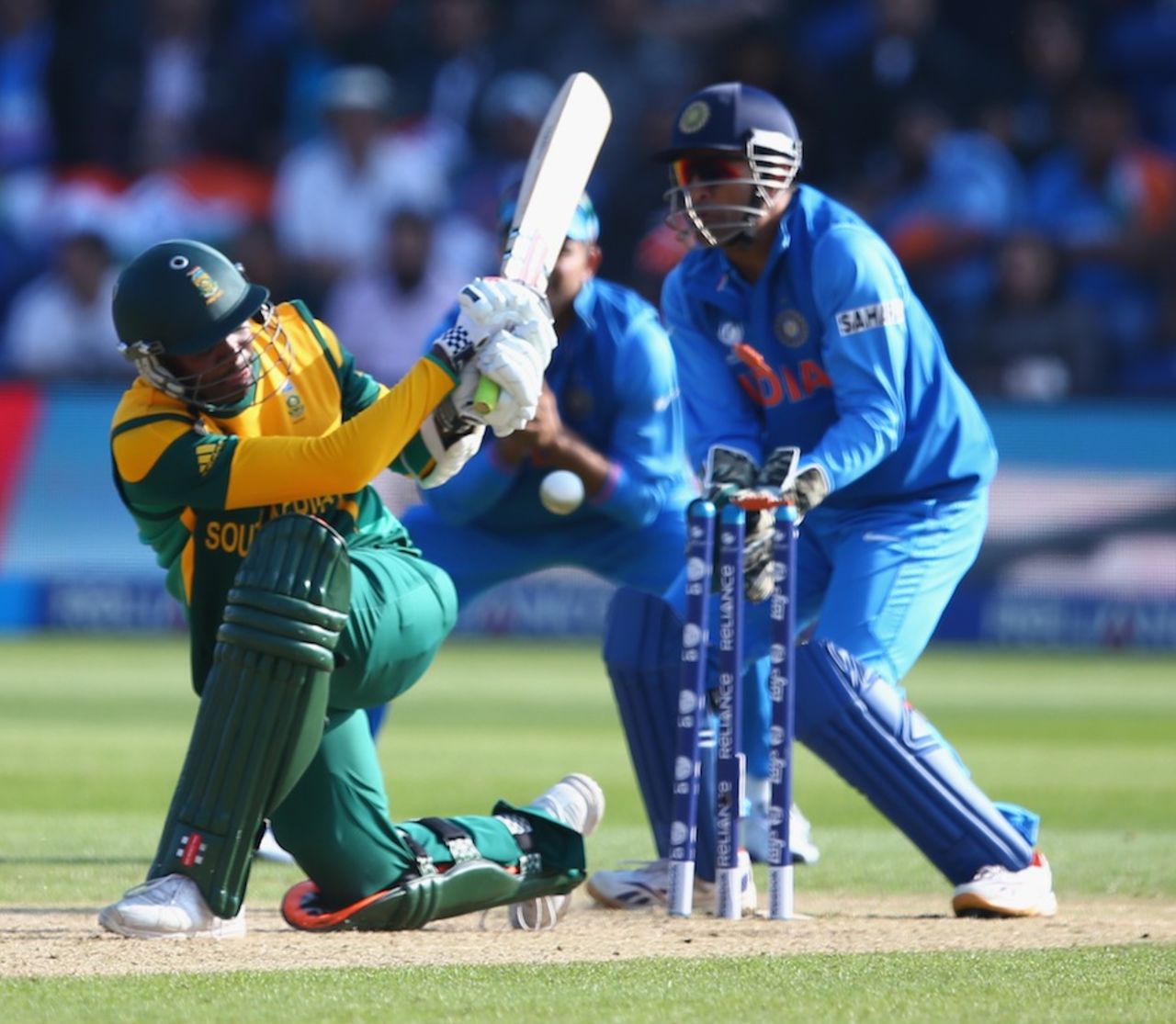 Lonwabo Tsotsobe was bowled by Ravindra Jadeja, India v South Africa, Champions Trophy, Group B, Cardiff, June 6, 2013