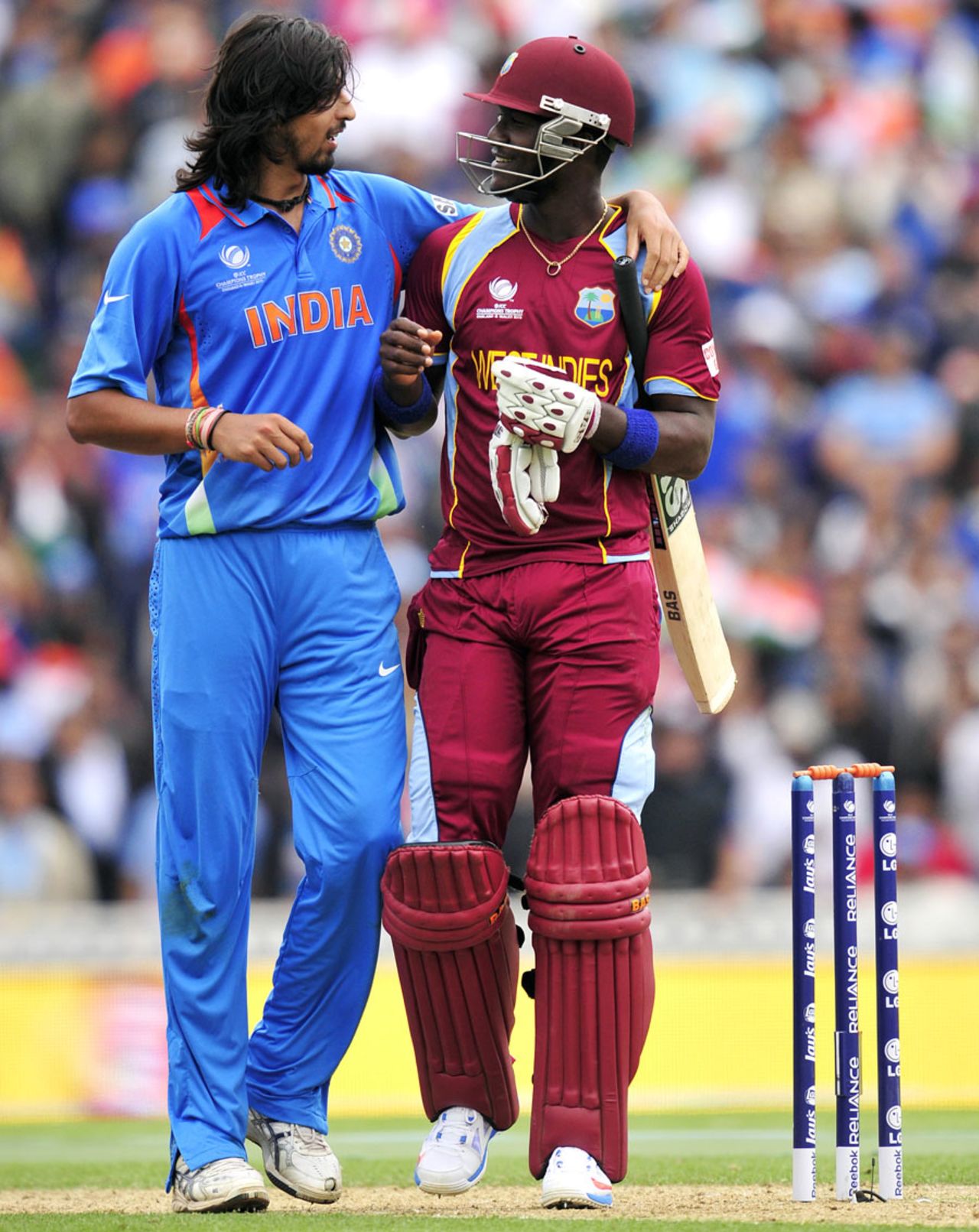 Darren Sammy and Ishant Sharma share a lighter moment, India v West Indies, Champions Trophy, Group B, The Oval, June 11, 2013