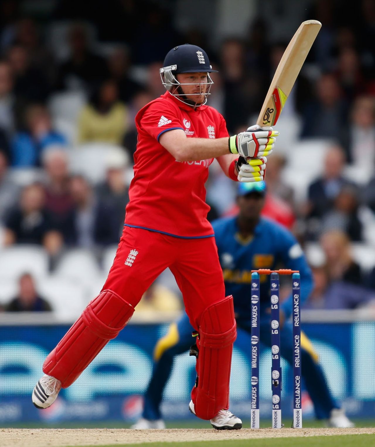 Ian Bell swivels to complete a pull shot, England v Sri Lanka, Champions Trophy, Group A, The Oval, June 13, 2013