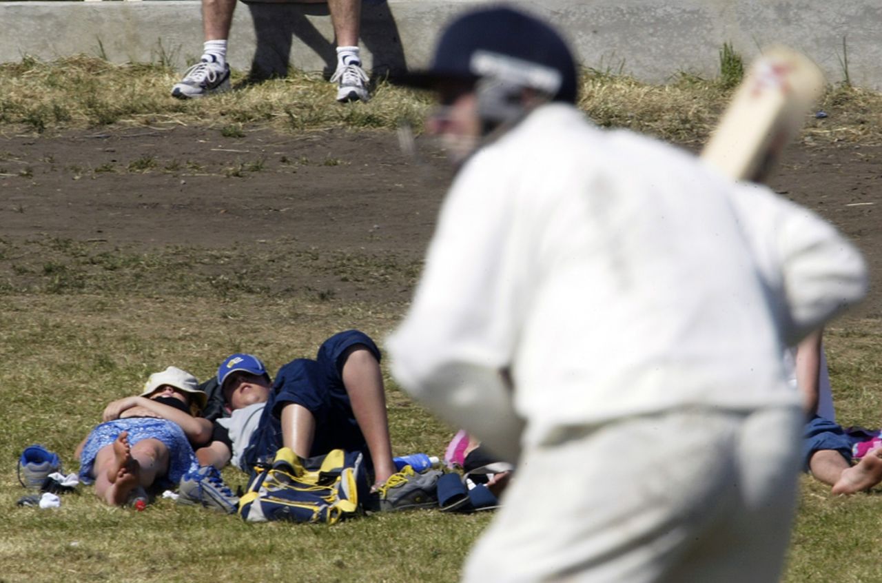 Spectators doze during England's innings, Australia A v England, 3rd day, Hobart, November 17, 2002