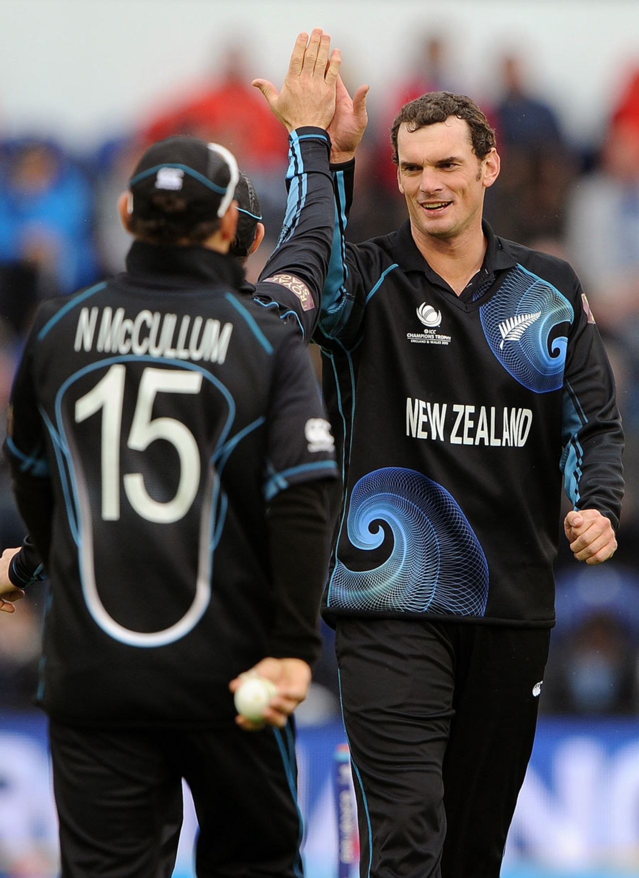 Kyle Mills celebrates a wicket, England v New Zealand, Champions Trophy, Group A, Cardiff, June 16, 2013
