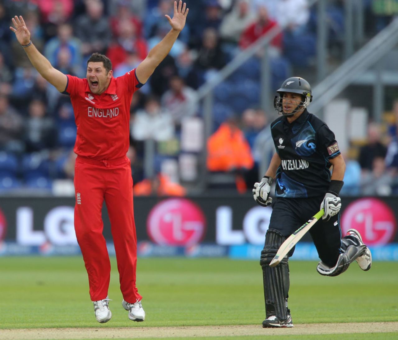 Tim Bresnan appeals for leg before, England v New Zealand, Champions Trophy, Group A, Cardiff, June 16, 2013