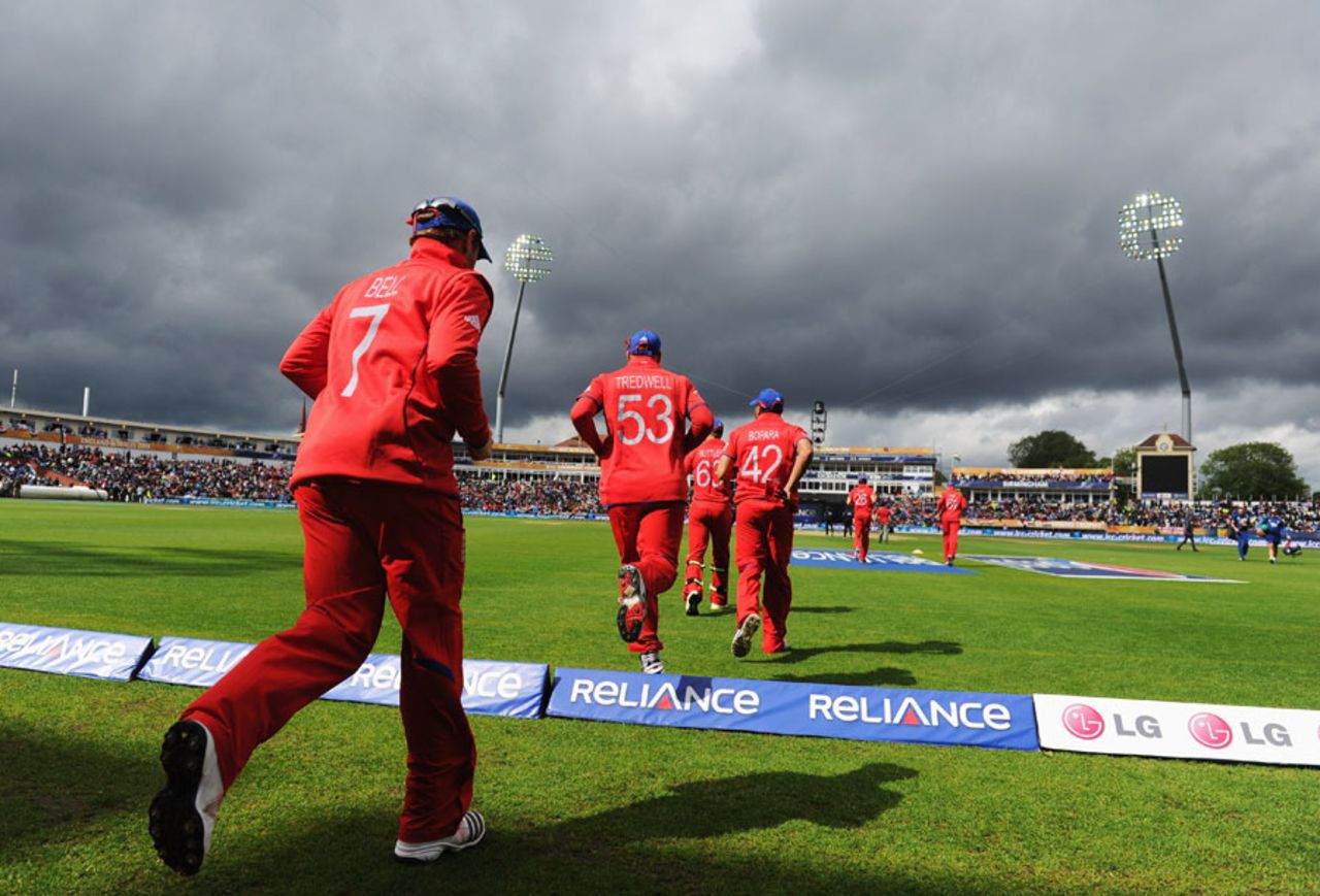 The players head back on, again, England v India, Champions Trophy final, Edgbaston, June 23, 2013