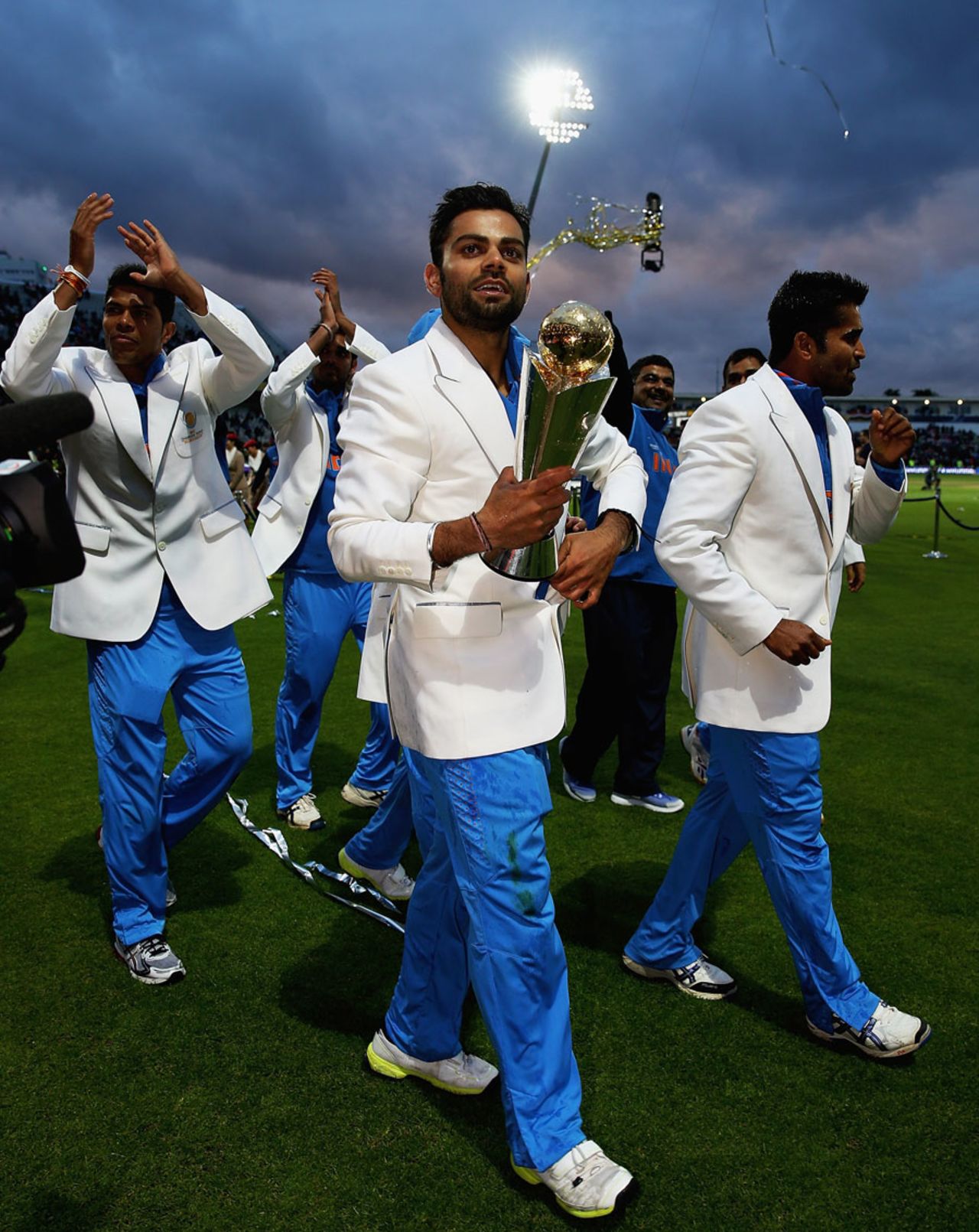 The Indian team do a lap of the ground, England v India, Champions Trophy final, Edgbaston, June 23, 2013
