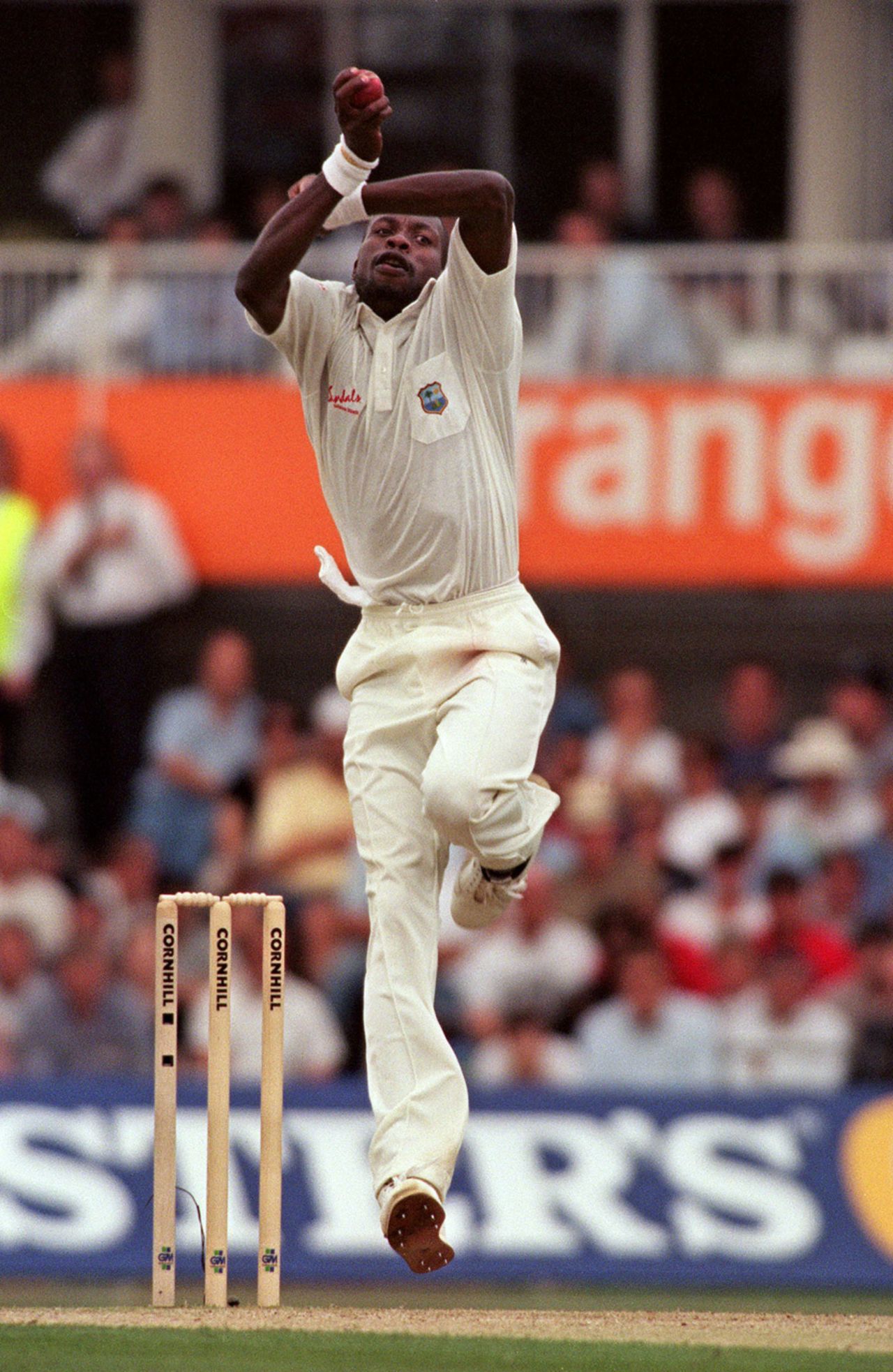 Curtly Ambrose bowls, England v West Indies, sixth Test, The Oval, 25 August 1995