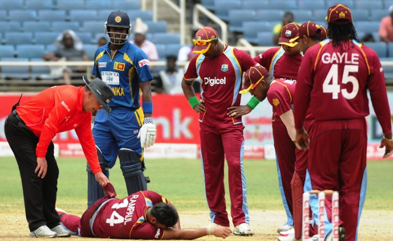 Ravi Rampaul injured his ankle in his follow through, West Indies v Sri Lanka, 1st ODI, Kingston, June 28, 2013