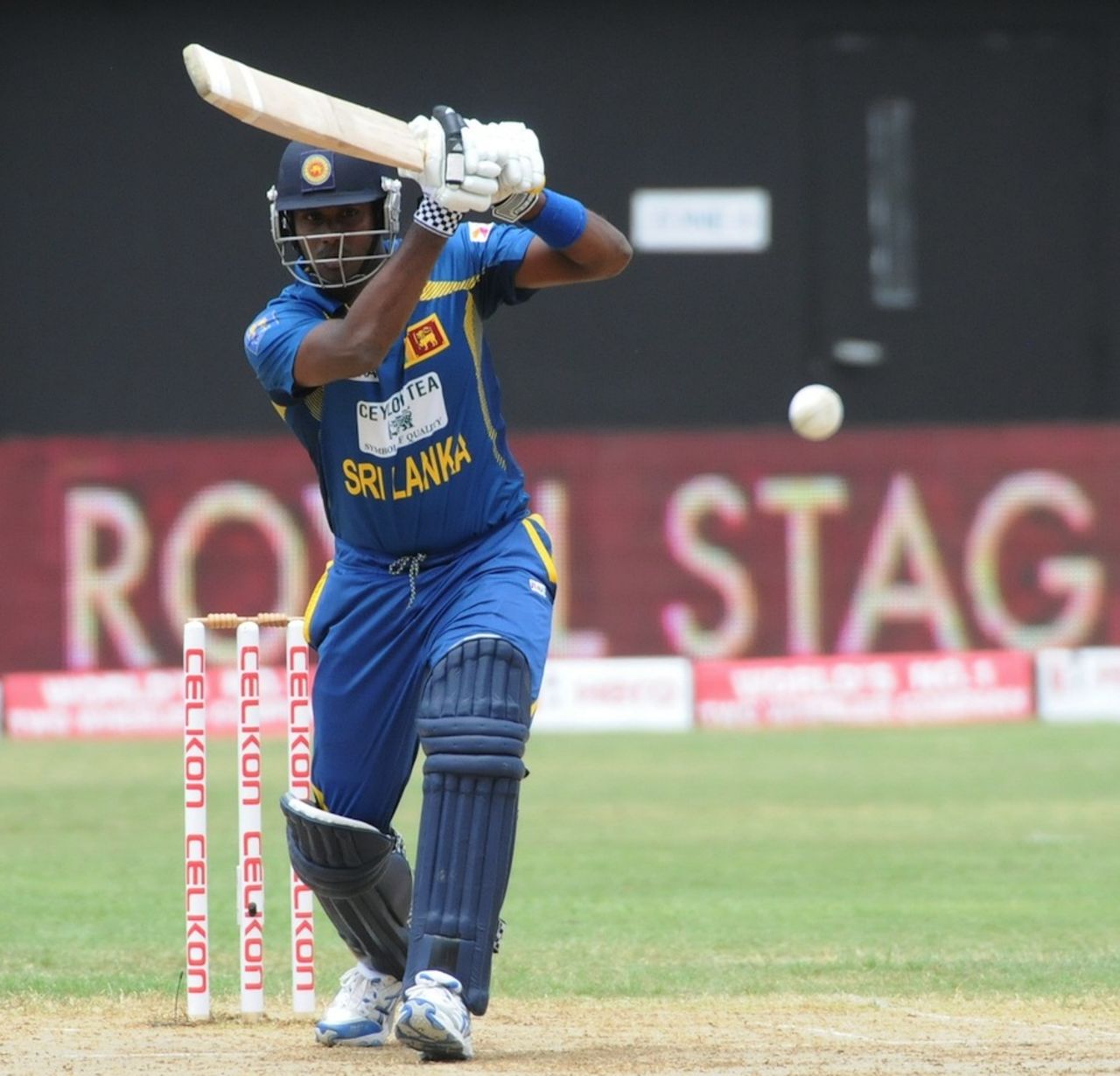 Angelo Mathews drives down the ground, West Indies v Sri Lanka, 1st ODI, Kingston, June 28, 2013