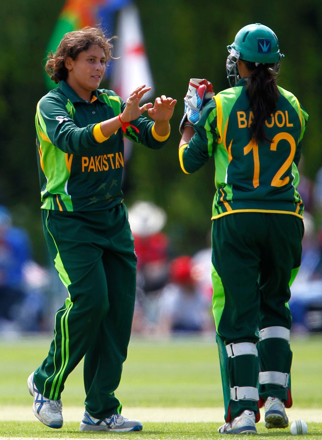 Sumaiya Siddiqi celebrates bowling Charlotte Edwards, England v Pakistan, 1st women's ODI, Louth, July 1, 2013