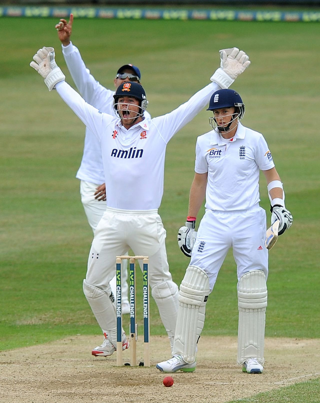 Ben Foakes goes up for the wicket of Joe Root, Essex v England, 3rd day, Chelmsford, July 2, 2013