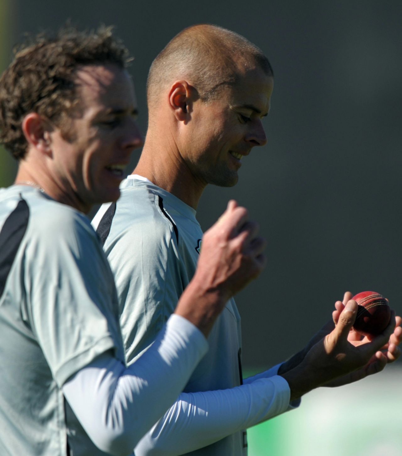 Chris Martin and Iain O'Brien at practice ahead of the final Test against India, Wellington, April 2, 2009