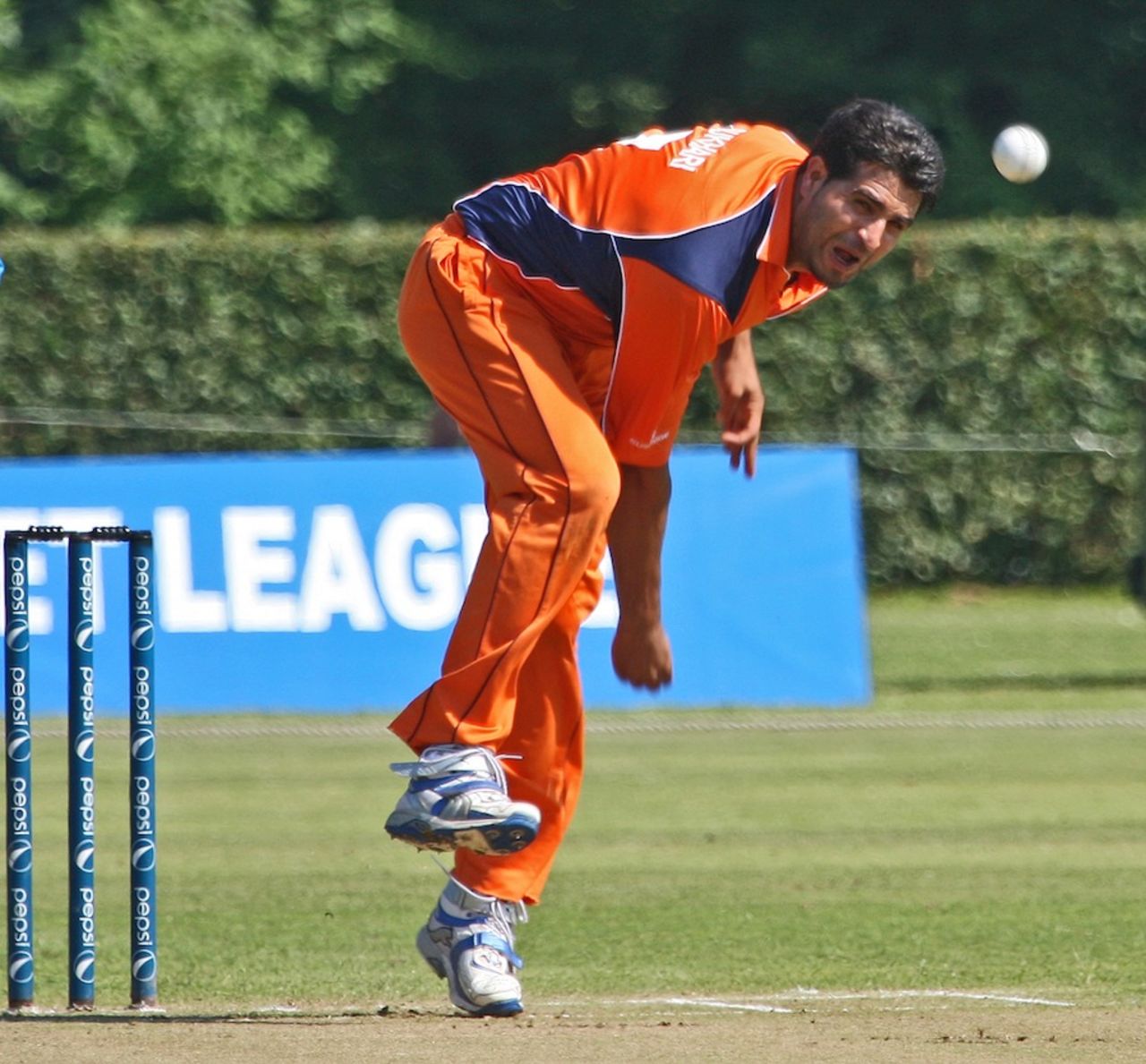 Mudassar Bukhari took three wickets in his last spell, Netherlands v Ireland, WCL, Amstelveen, July 7, 2013