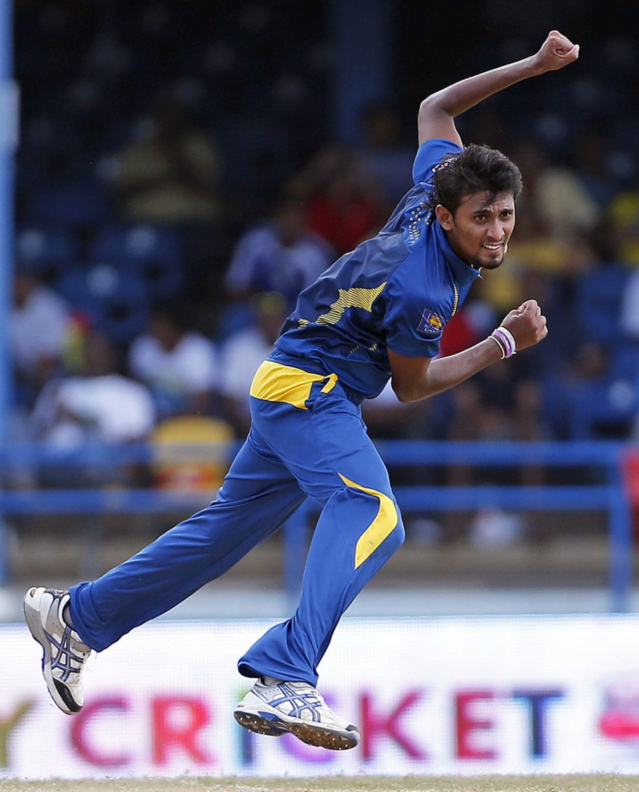 Suranga Lakmal was picked after a last-minute dash from Colombo, India v Sri Lanka, tri-series final, Port-of-Spain, July 11, 2013