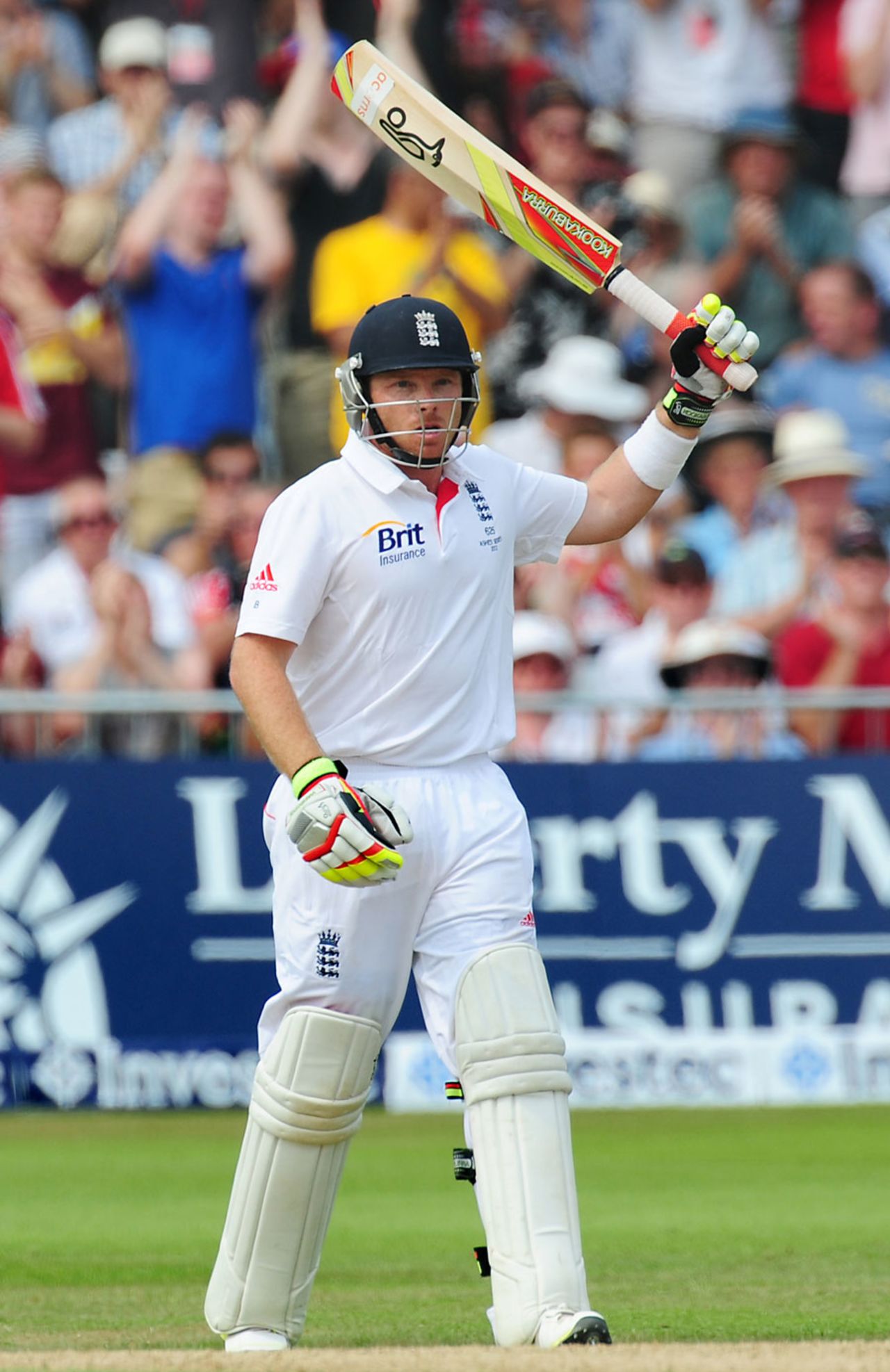 Ian Bell takes the applause for his fifty, England v Australia, 1st Investec Test, Trent Bridge, 3rd day, July 12, 2013