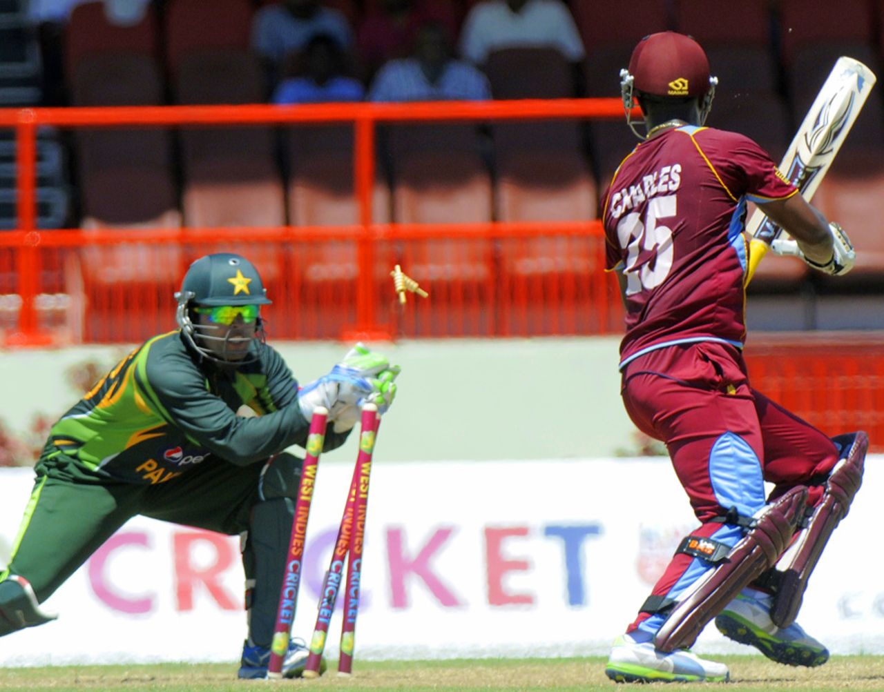 Umar Akmal stumps Johnson Charles, West Indies v Pakistan, 2nd ODI, Providence, July 16, 2013