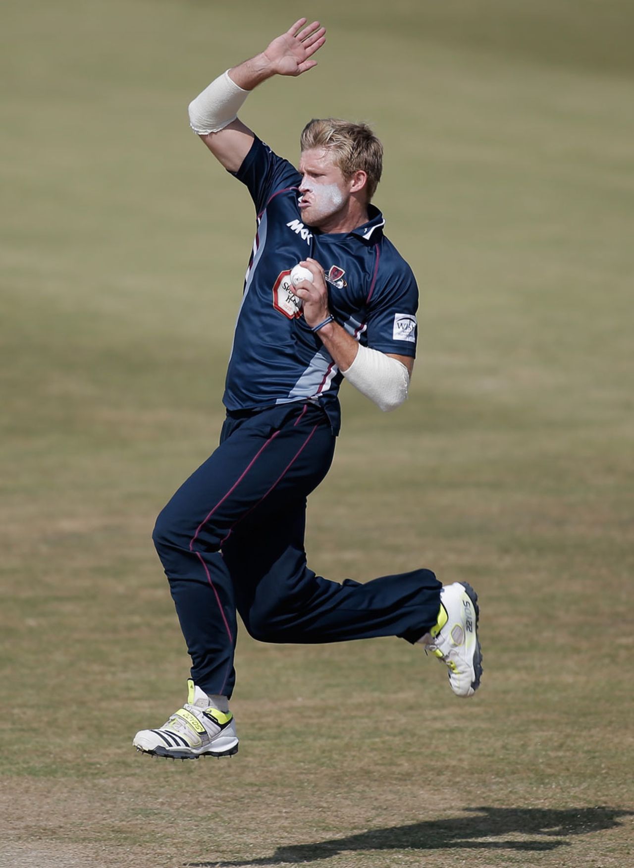 David Willey took 4 for 32 from his four overs, Gloucestershire v Northamptonshire, FLt20 Midlands/Wales/West Group, Cheltenham, July 16, 2013