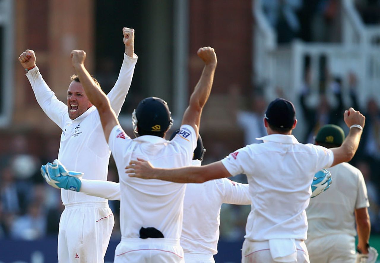 Graeme Swann claimed the final wicket in the last over of the day, England v Australia, 2nd Investec Test, Lord's, 4th day, July 21, 2013
