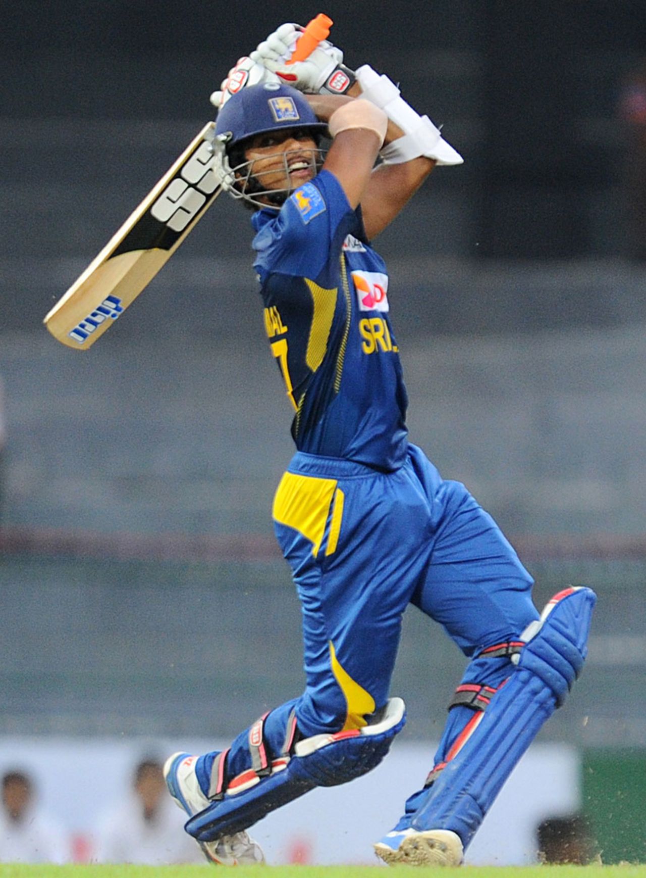 Dinesh Chandimal plays a lofted shot, Sri Lanka v South Africa, 2nd ODI, Colombo, July 23, 2013